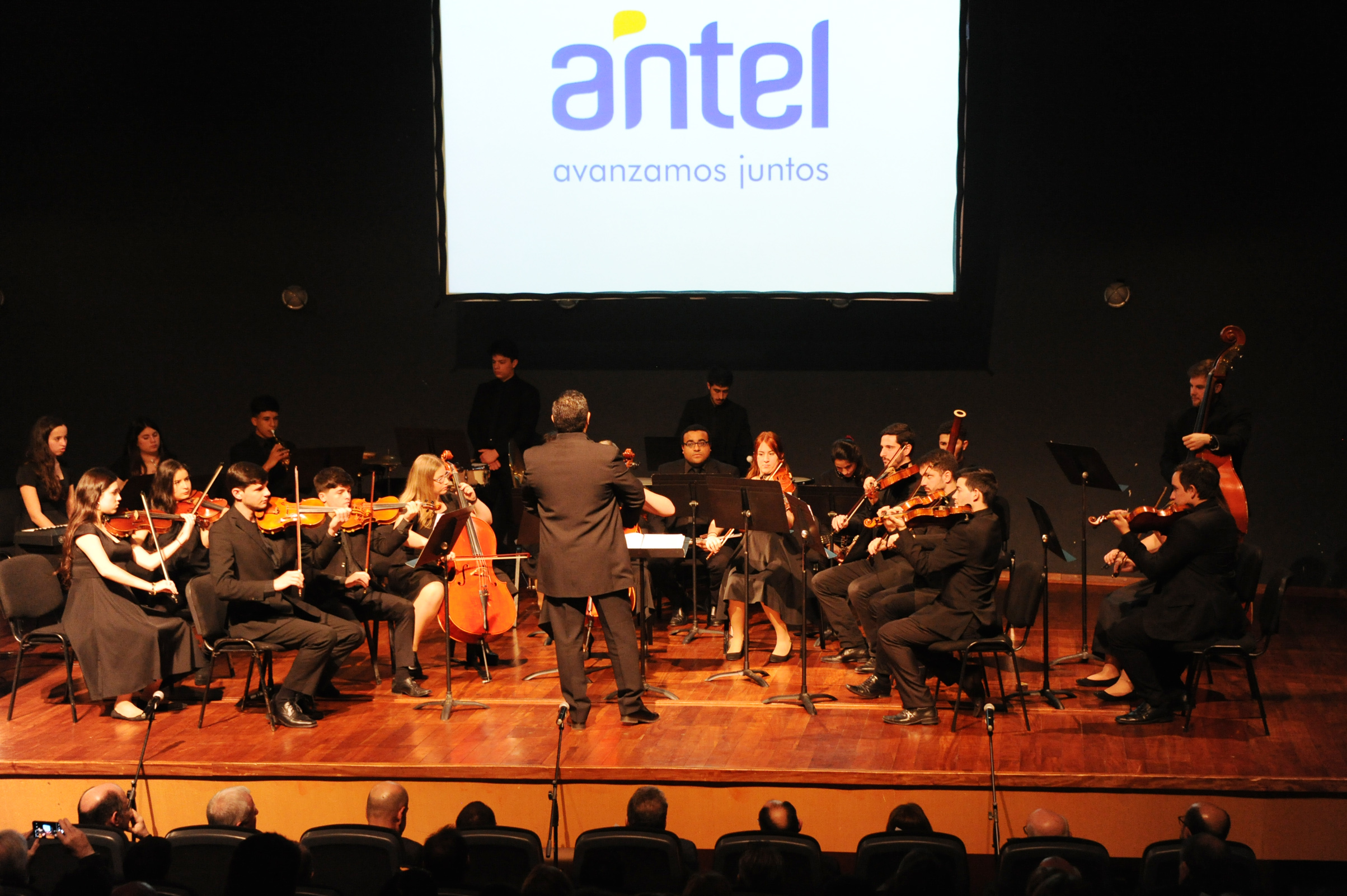 Celebración del 45.° aniversario de ANTEL