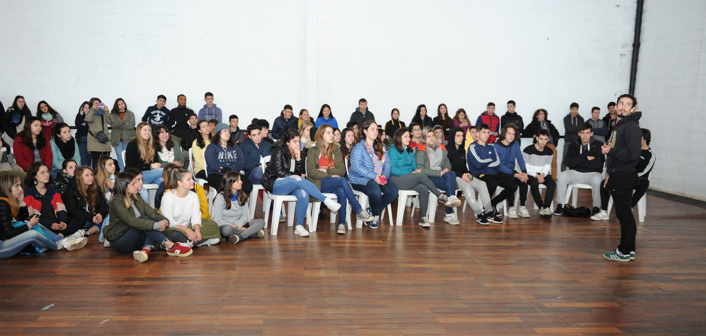 Recorrida de autoridades de la educación por centros de Maldonado