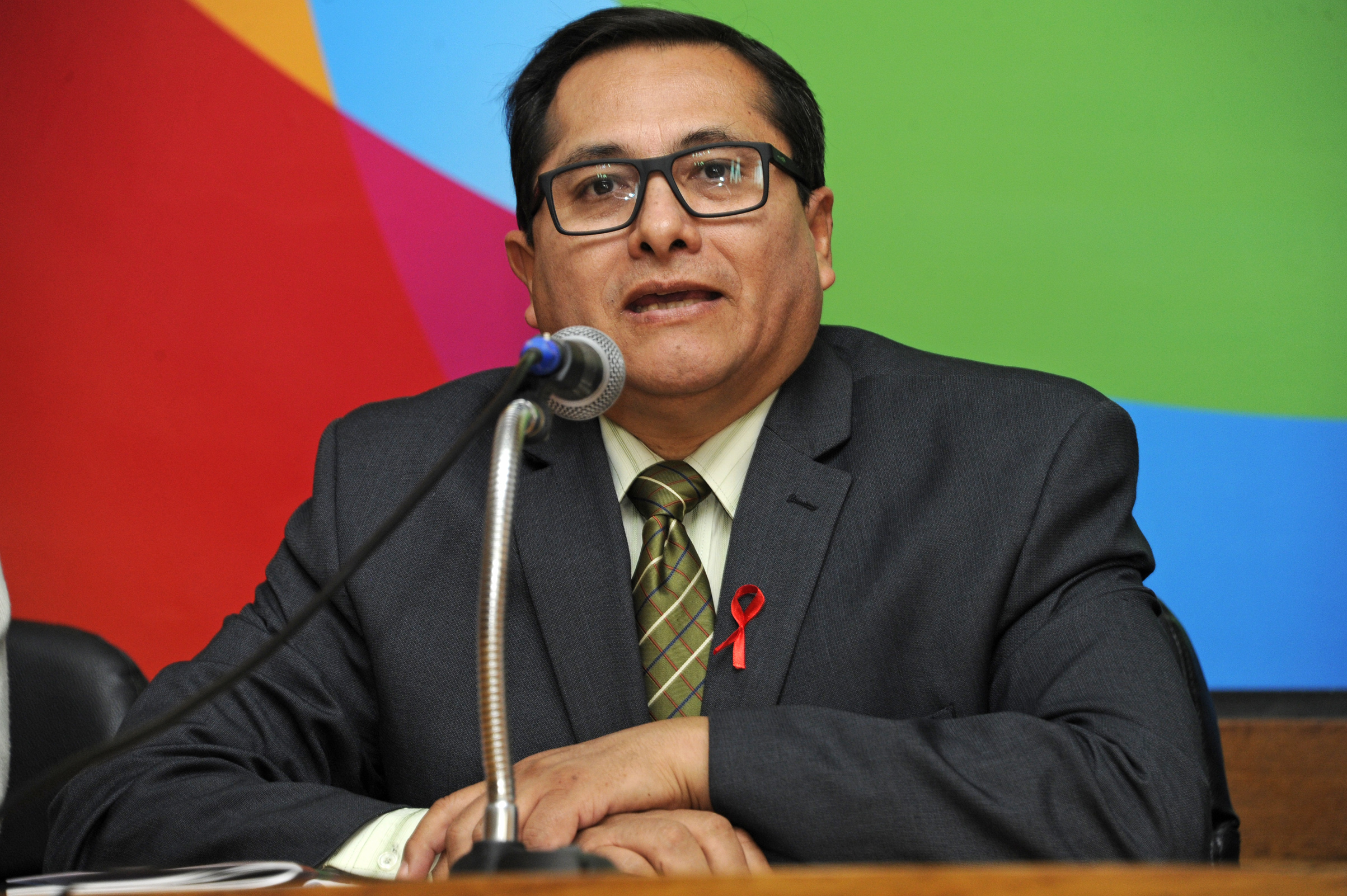 Giovanni Escalante, haciendo uso de la palabra