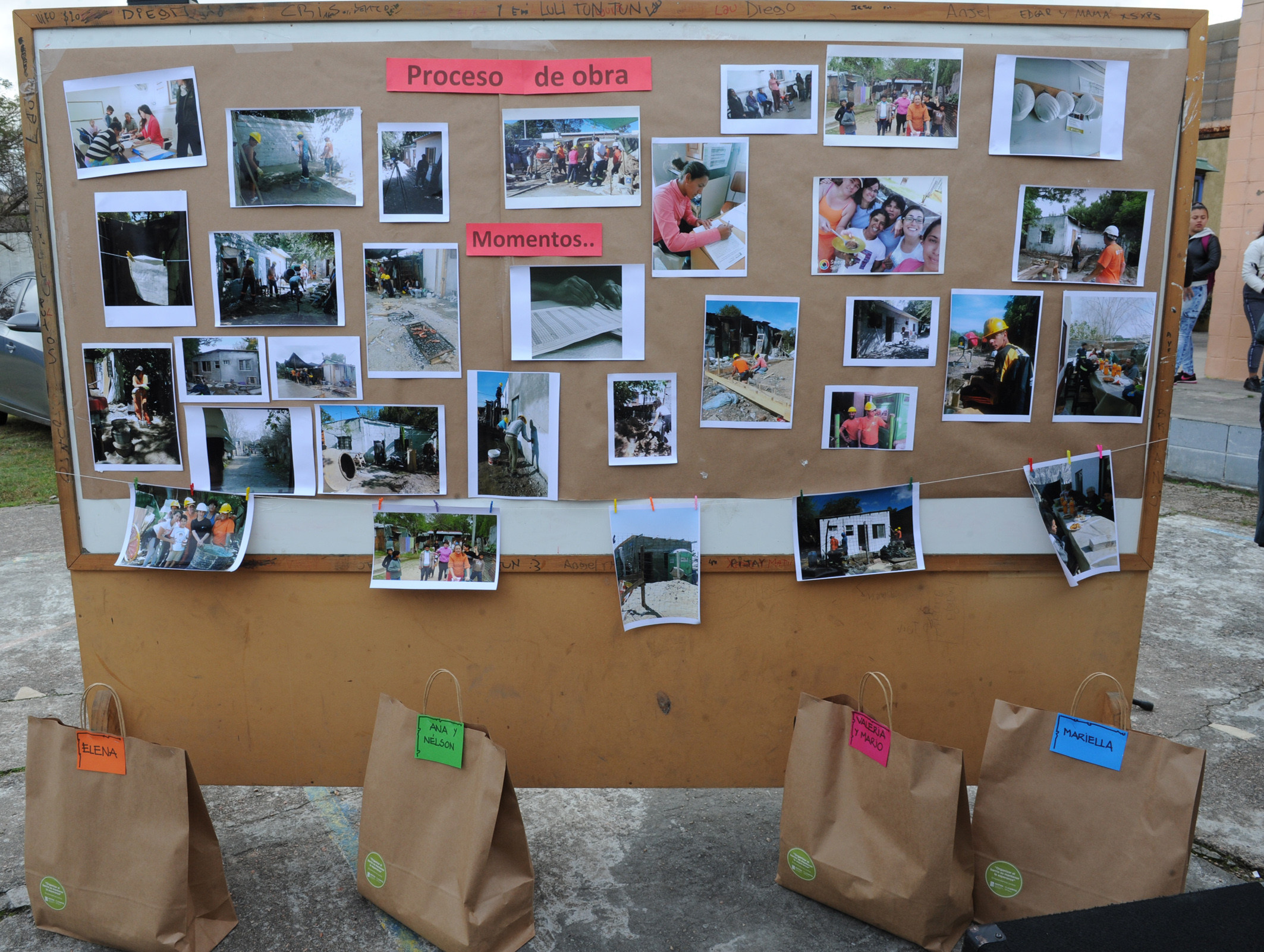 Entrega de viviendas del Plan Juntos en barrio montevideano Marconi