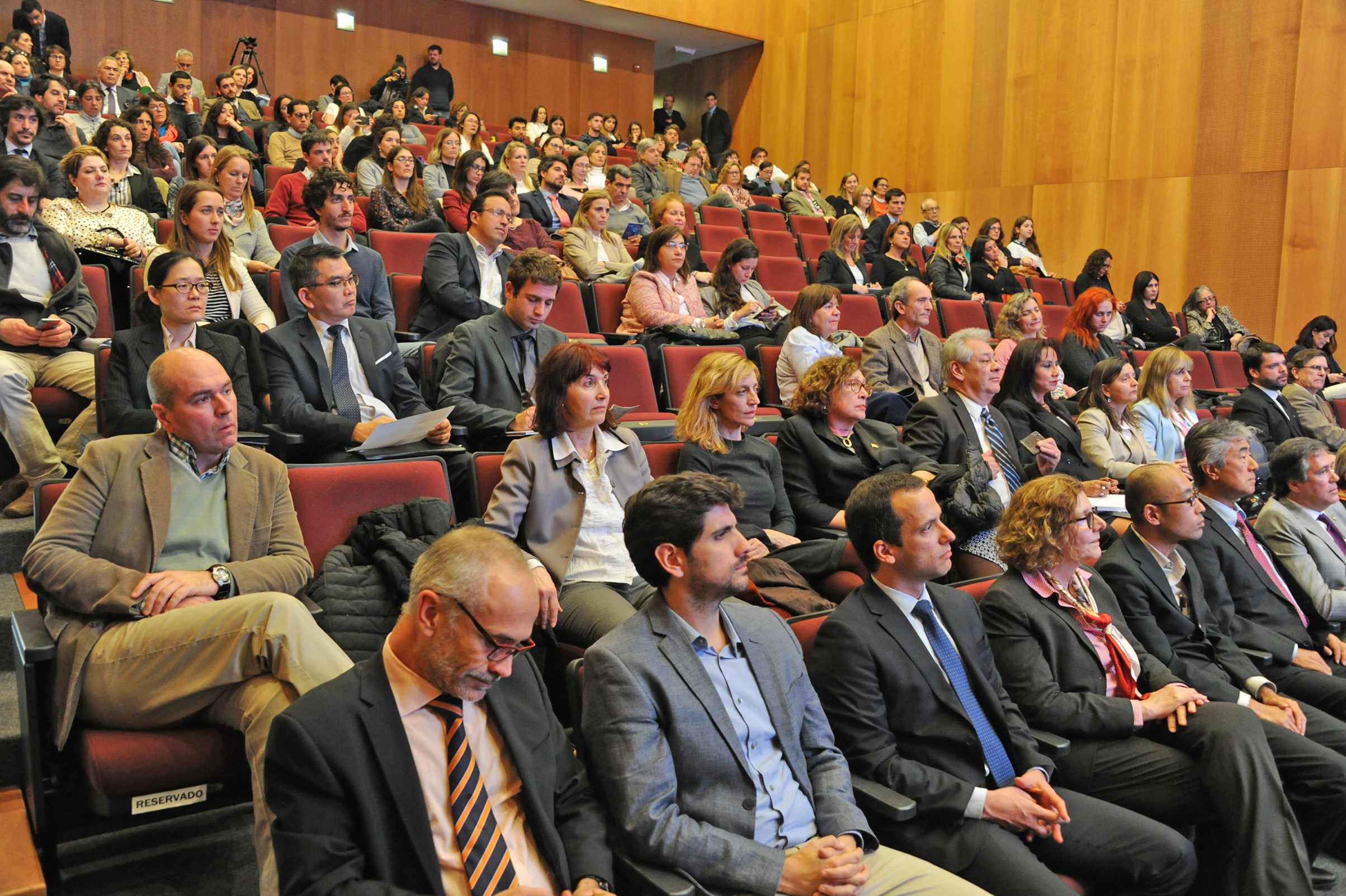 Asistentes a la conferencia