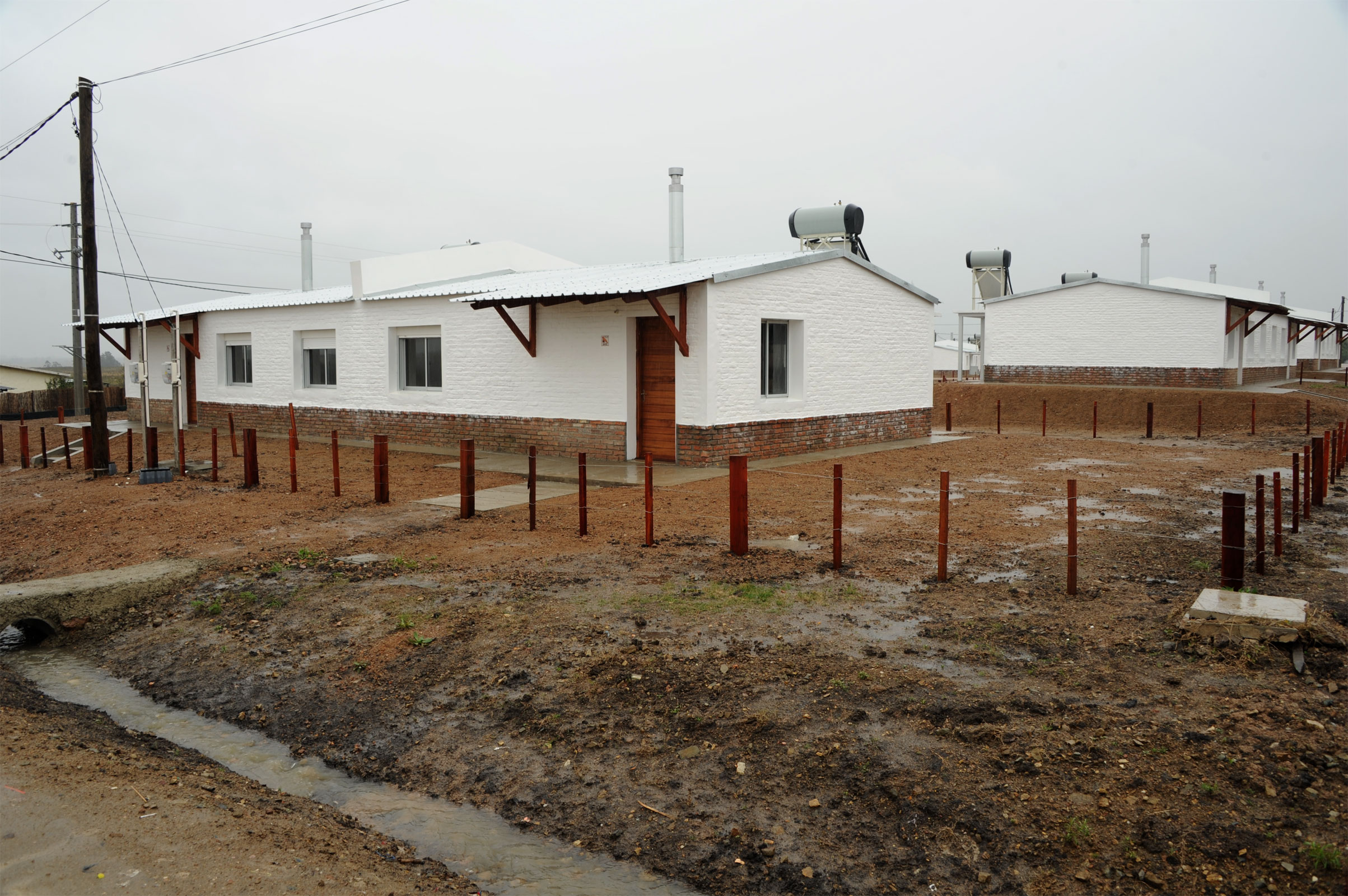 42 familias de la localidad de Solís de Mataojo, recibieron las llaves de sus casas