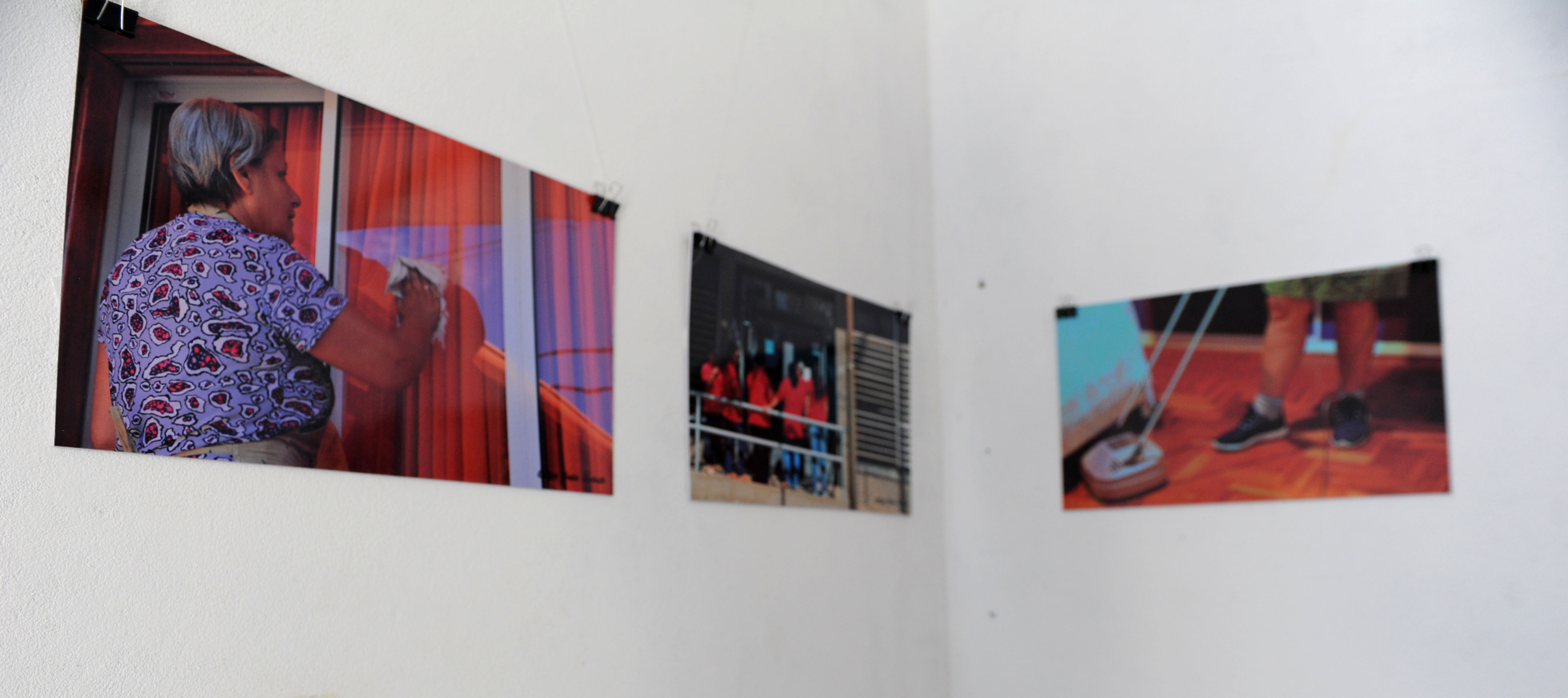 Fotografías que integran la muestra Logros, en Bella Unión