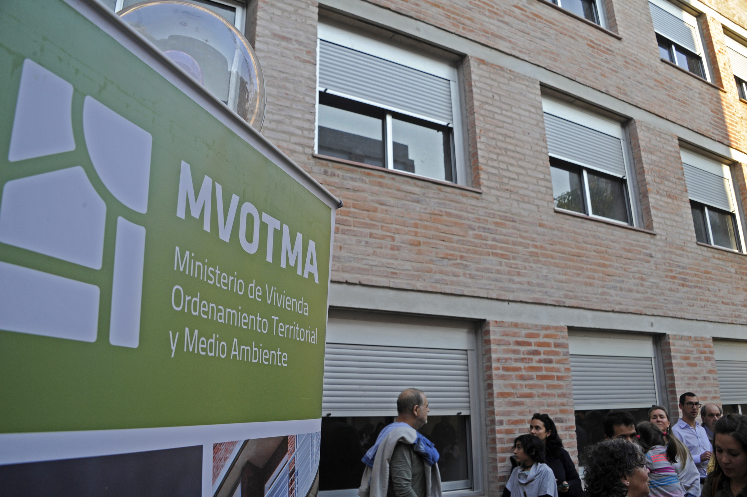Inauguración del complejo de viviendas de Belvedere