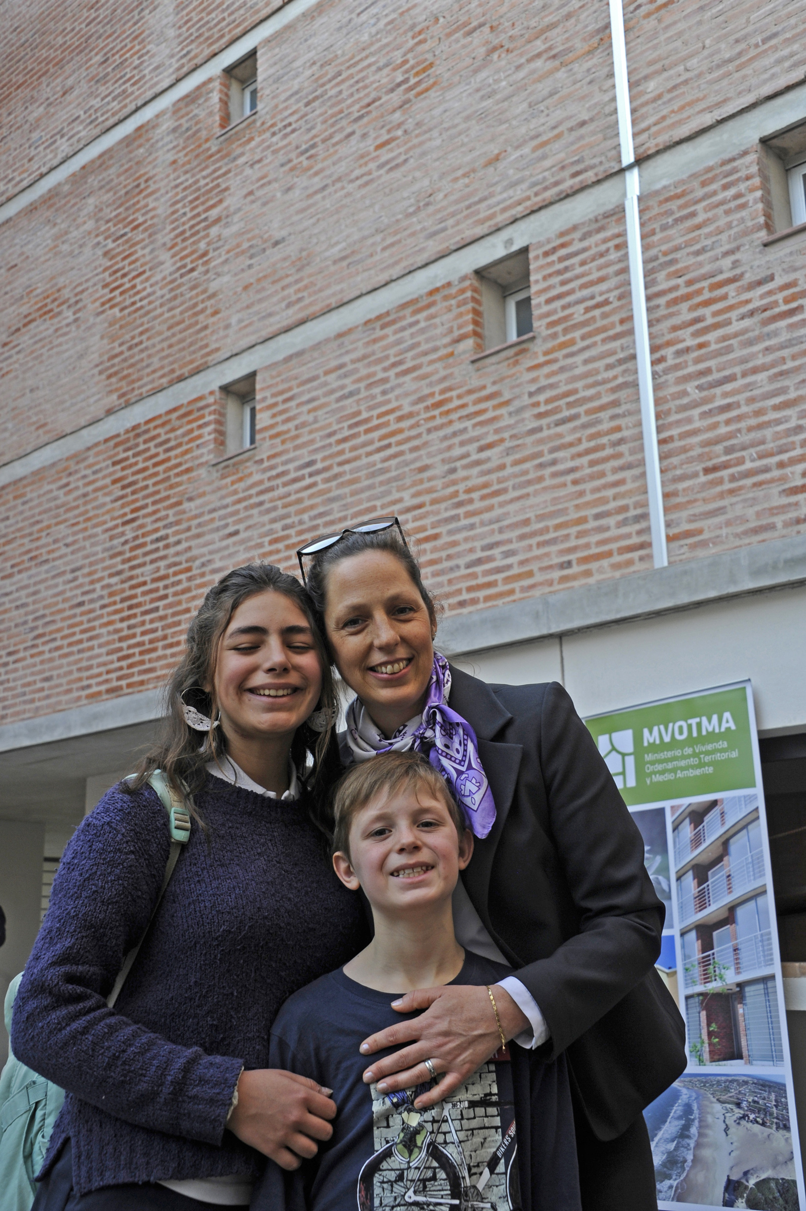 Inauguración del complejo de viviendas de Belvedere