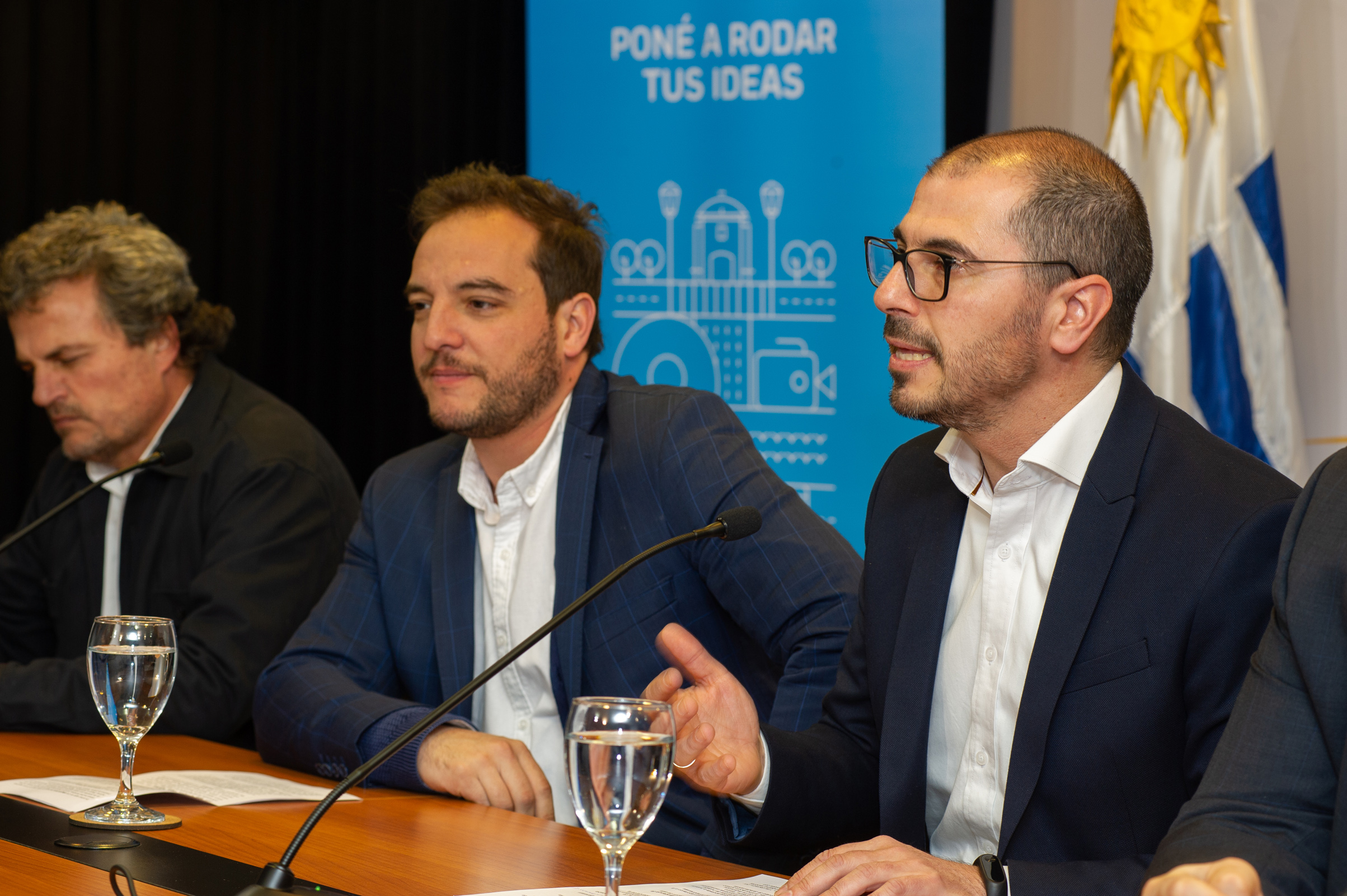 Prosecretario de la Presidencia de la República, Juan Andrés Roballo, haciendo uso de la palabra