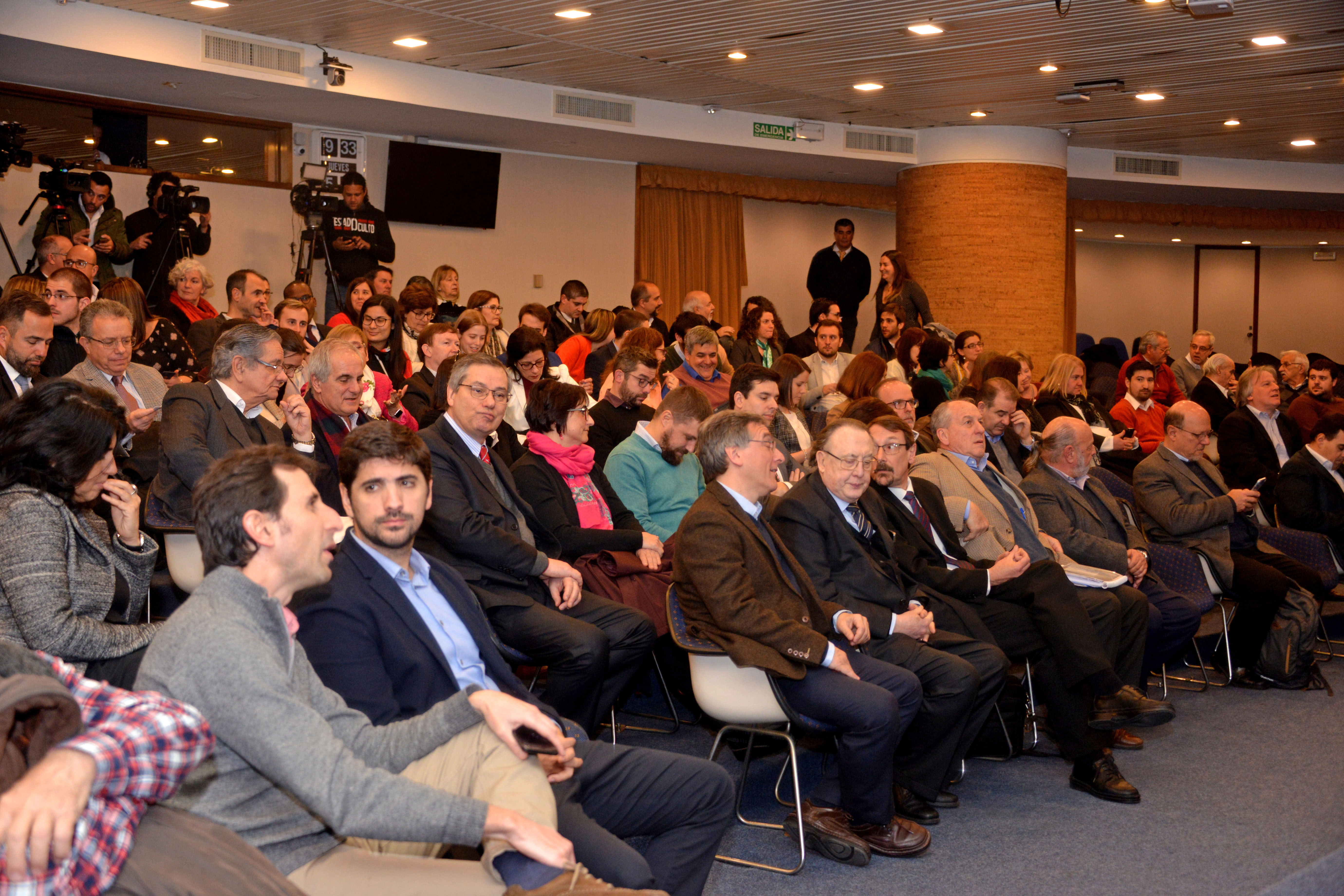 Presentación del estudio “Presente y futuro de la seguridad social en Uruguay - Desafíos ante la transición demográfica y el cambio tecnológico”