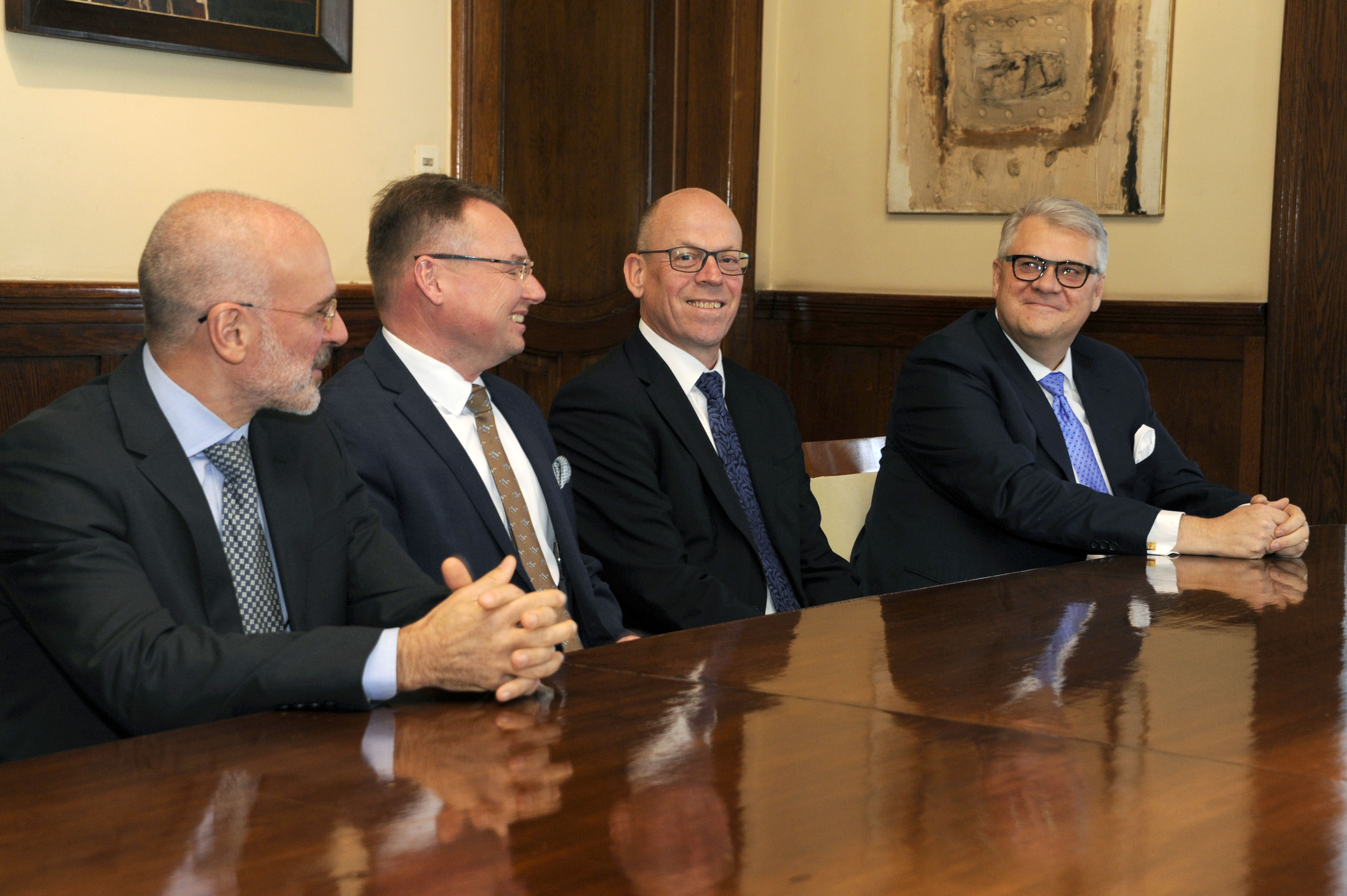Presidente Tabaré Vázquez se reunió con autoridades de UPM