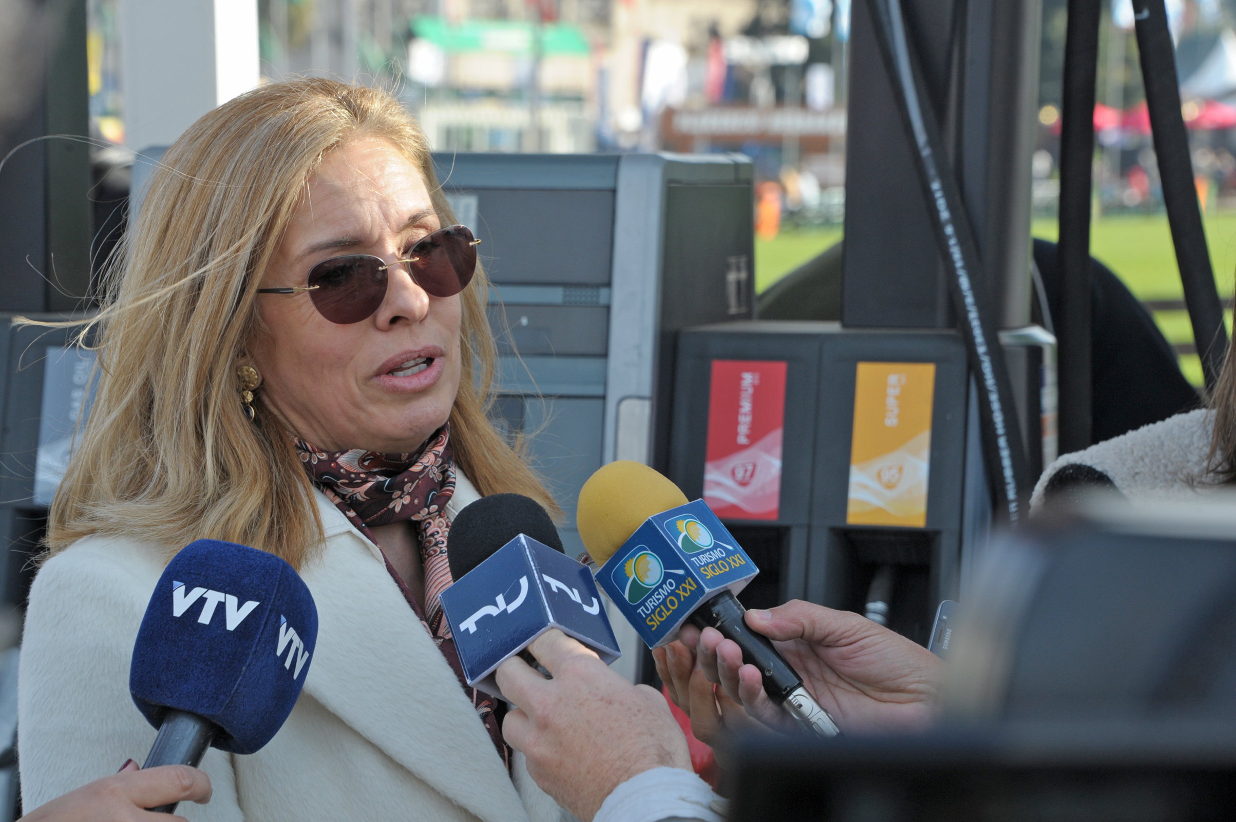 Presidenta de ANCAP, Marta Jara, en presentación de la nueva estación remota
