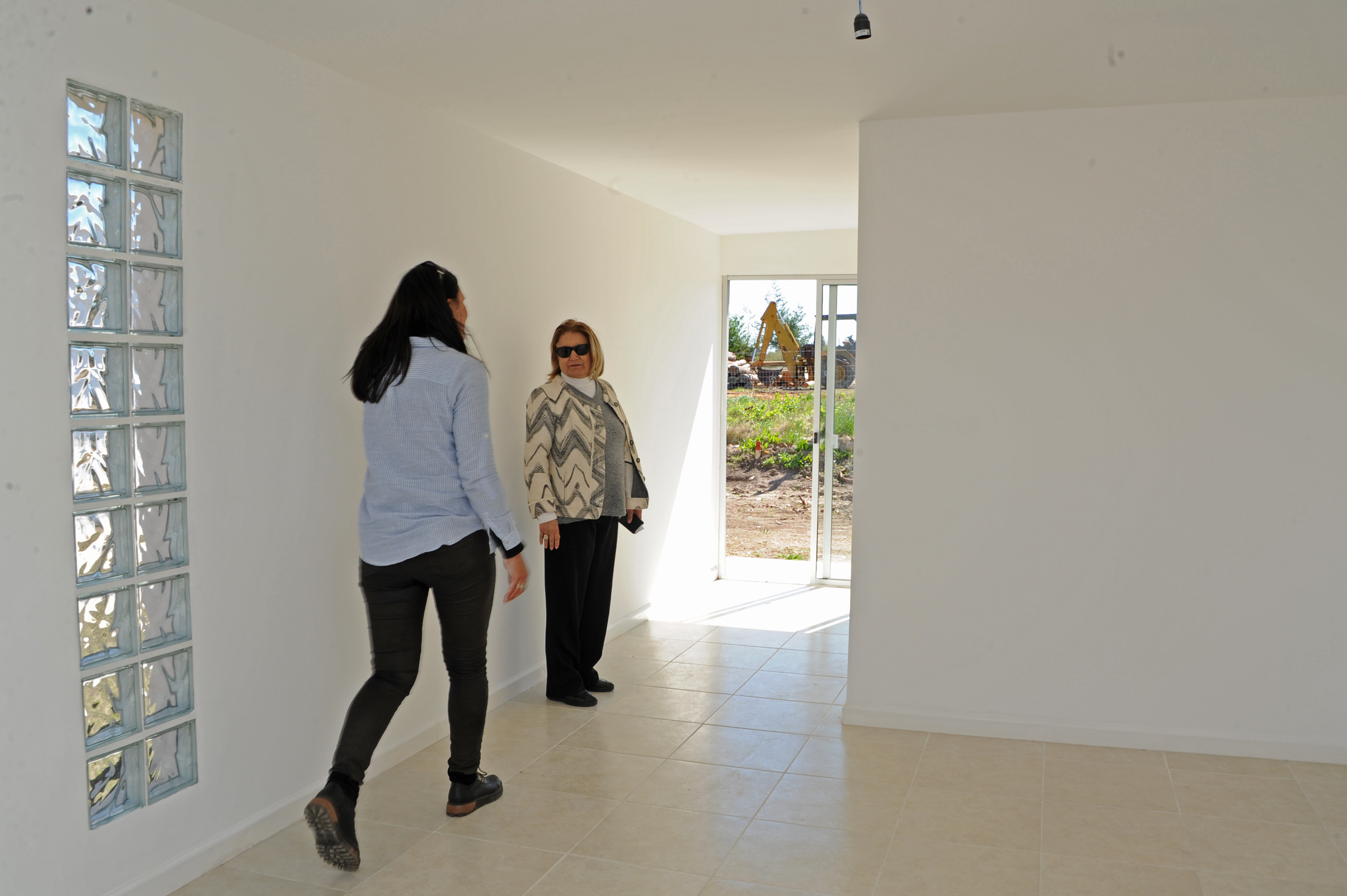 Entrega de viviendas en barrio Esperanza, San Carlos