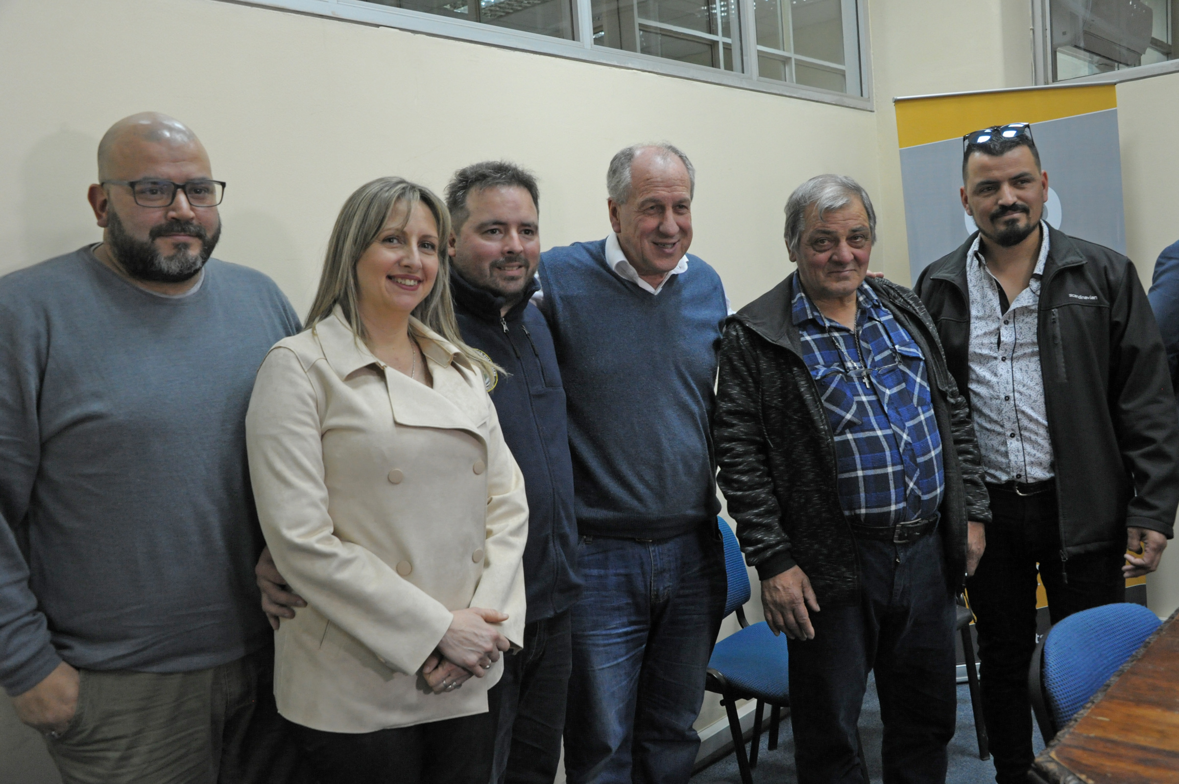 Firma del acuerdo para duplicar horas de servicio policial 222