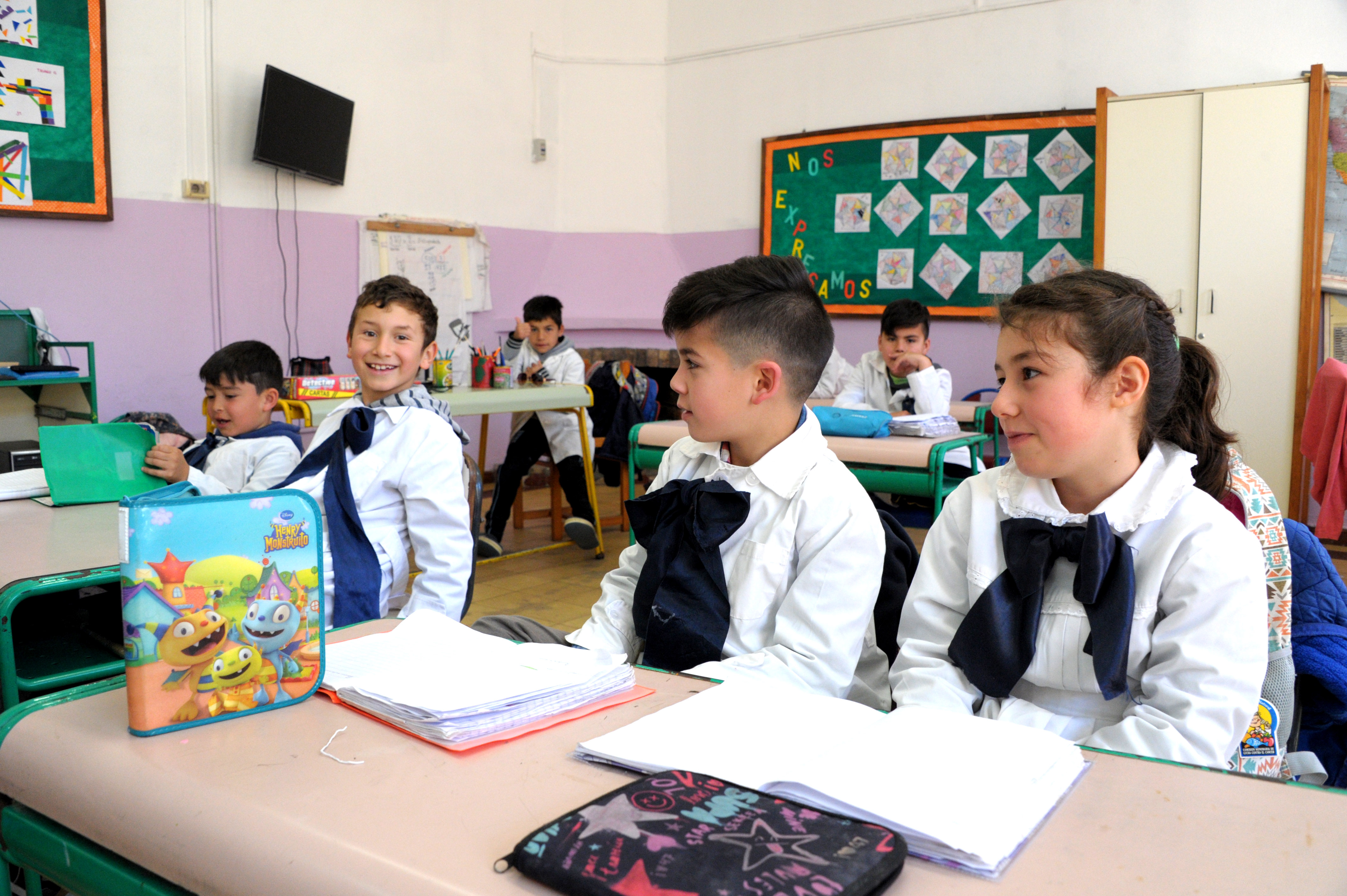 Escuela rural n.º 27 en Flores