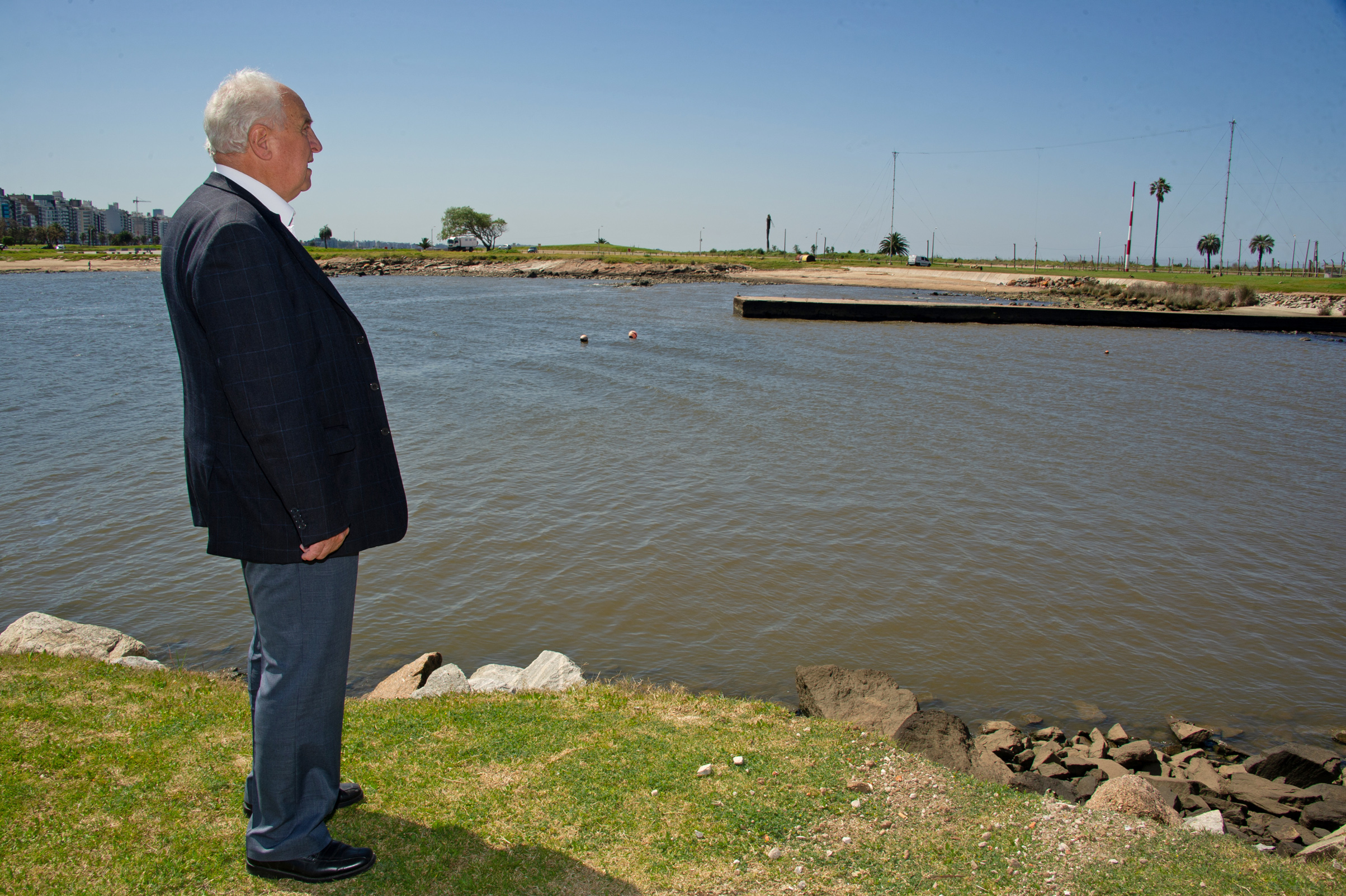 Ministro Víctor Rossi encabezó presentación de proyecto para construcción de puerto deportivo de Punta Carretas