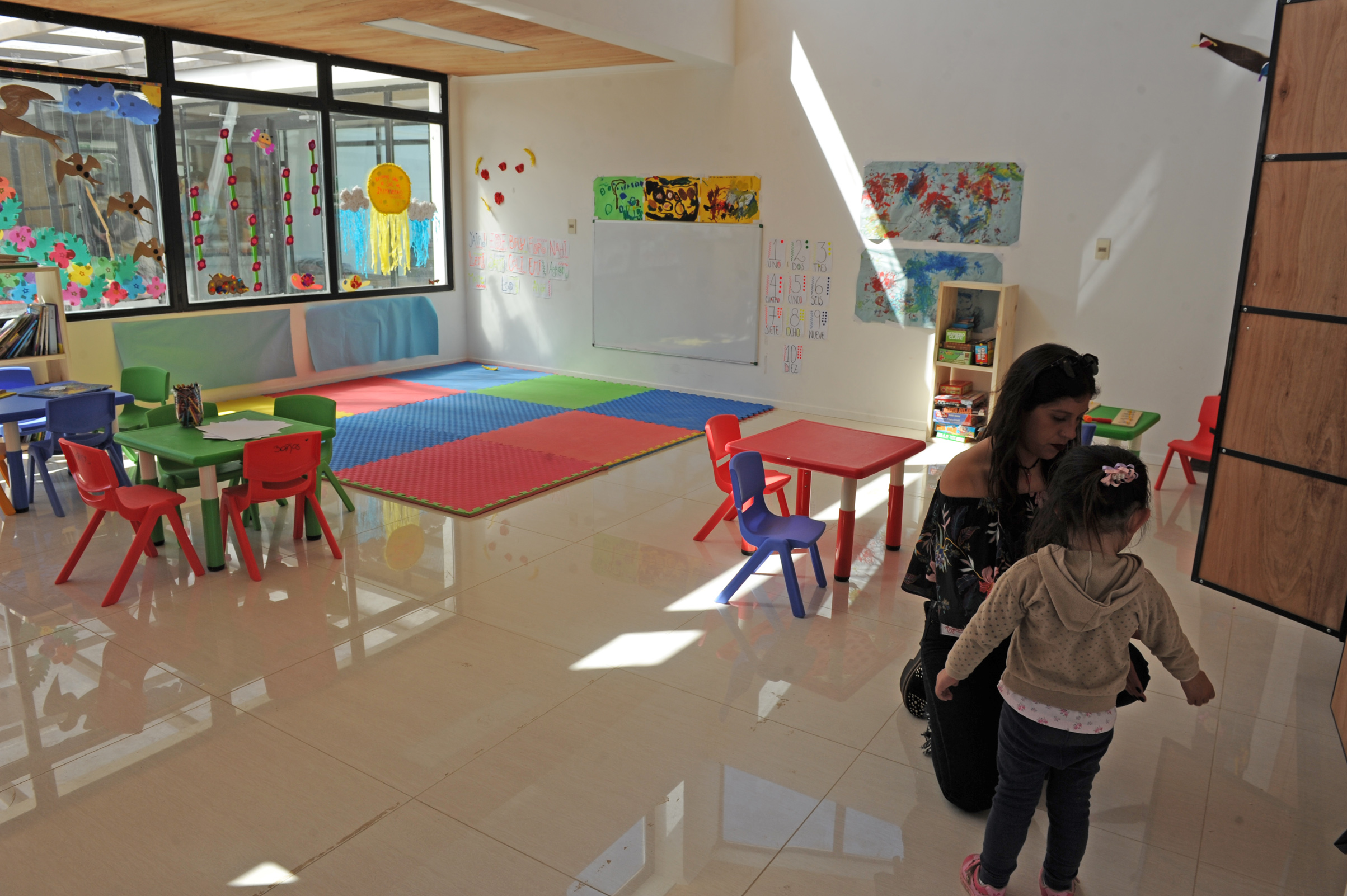 Inauguración de centro Crece desde el Pie, en Barros Blancos, departamento de Canelones