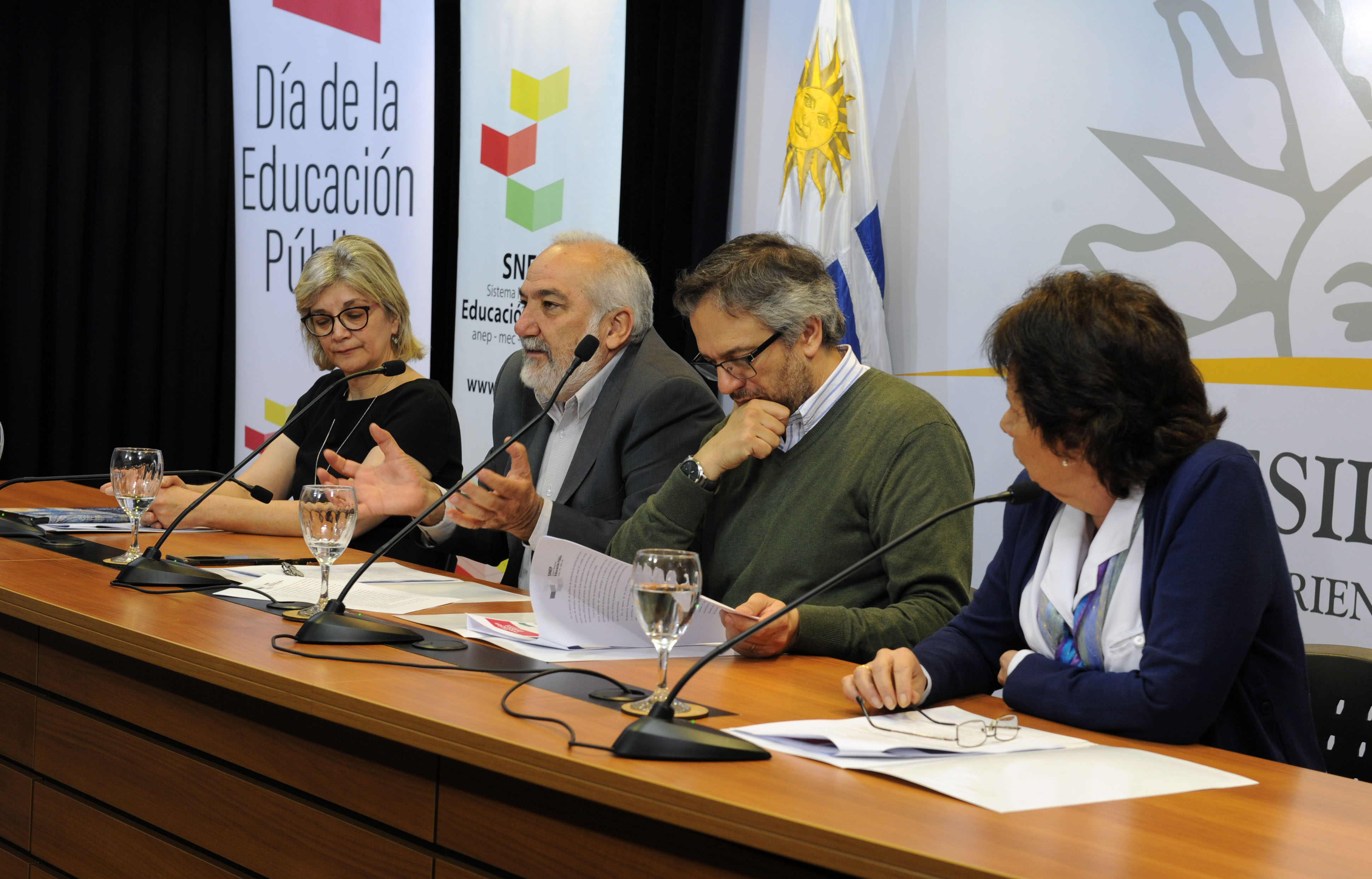 Celebración del Día de la Educación Pública