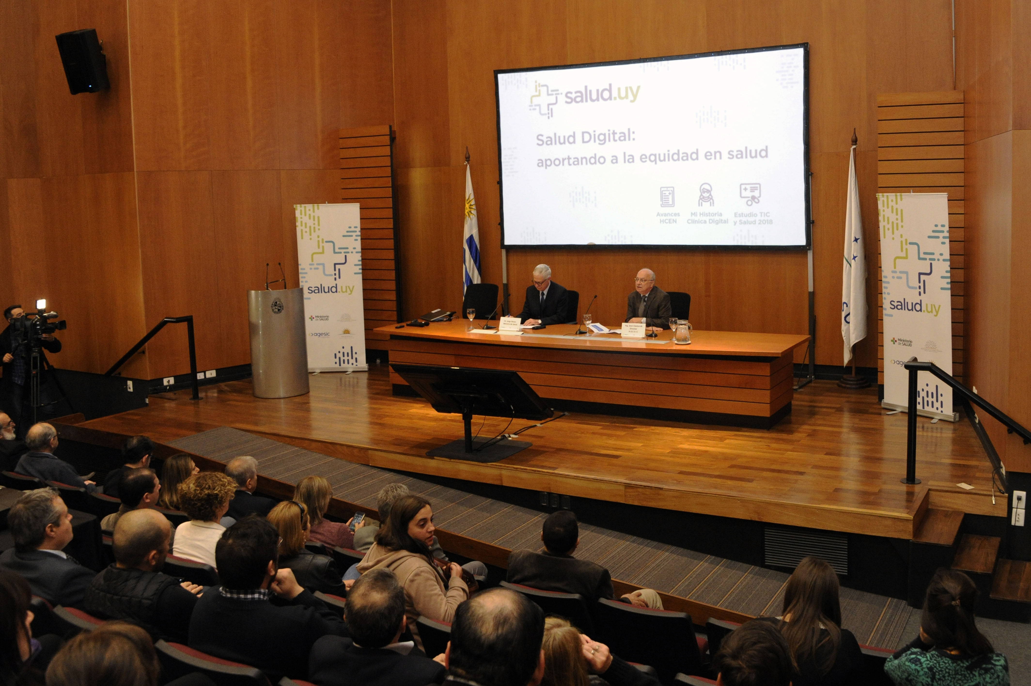 Presentación de datos de la historia clínica digital, que cubre al 92 % de los usuarios del sistema sanitario uruguayo