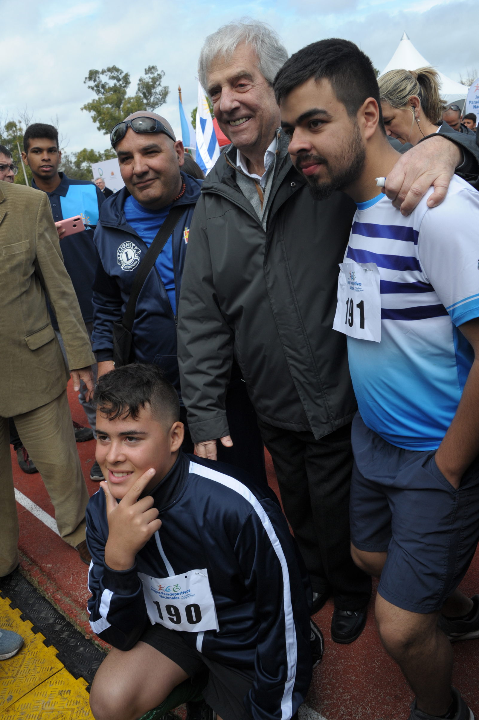 Presidente Vázquez inauguró pista de atletismo en liceo militar y cerró Juegos Paradeportivos Nacionales “María Auxiliadora Delgado”