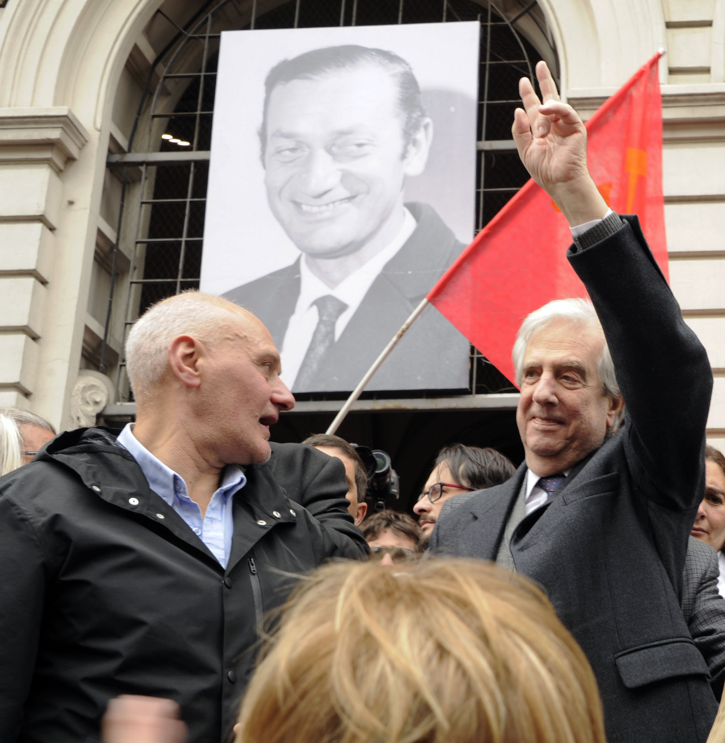 El presidente Vázquez participó en las honras fúnebres a Eduardo Bleier