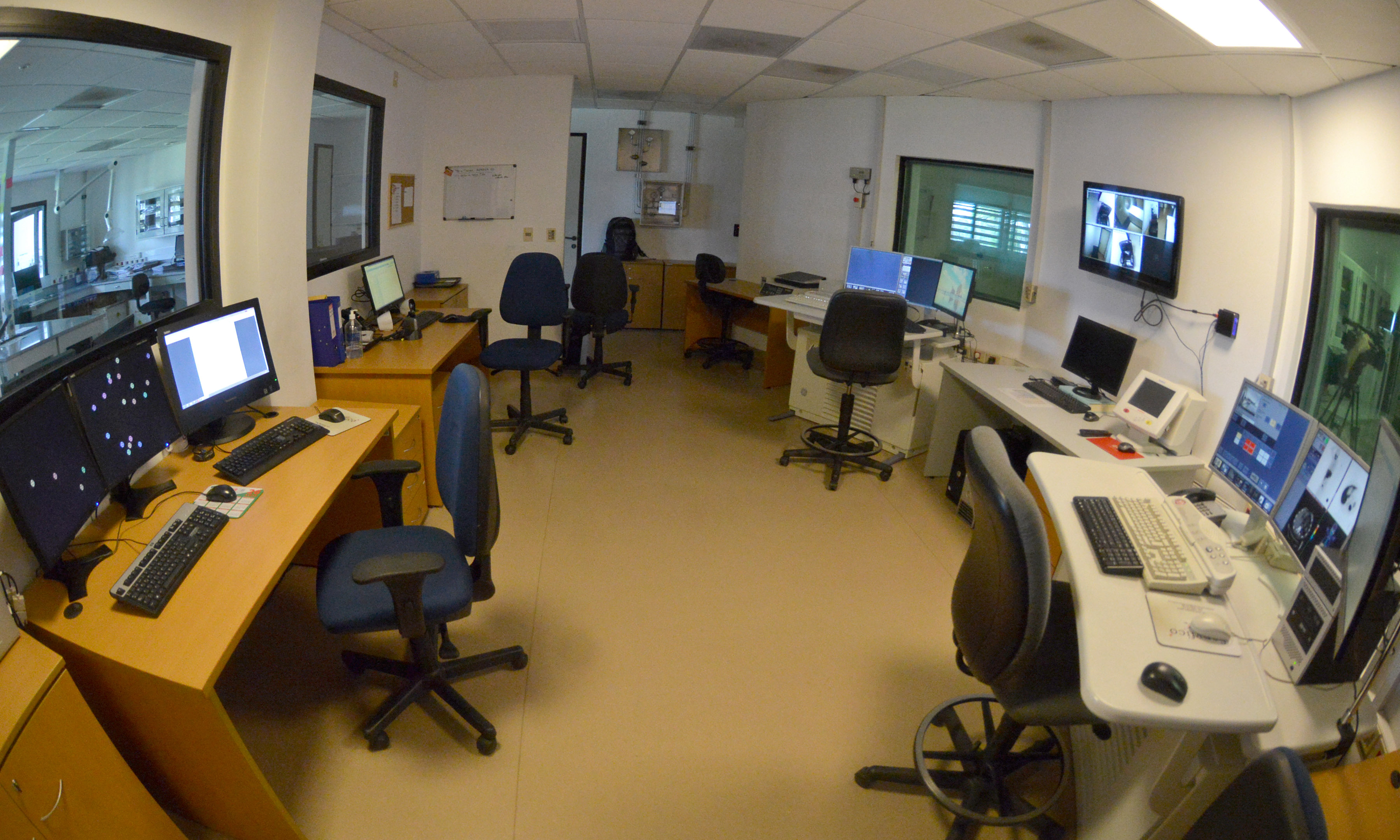 Instalaciones y equipamiento del Centro Uruguayo de Imagenología Molecular (Cudim)