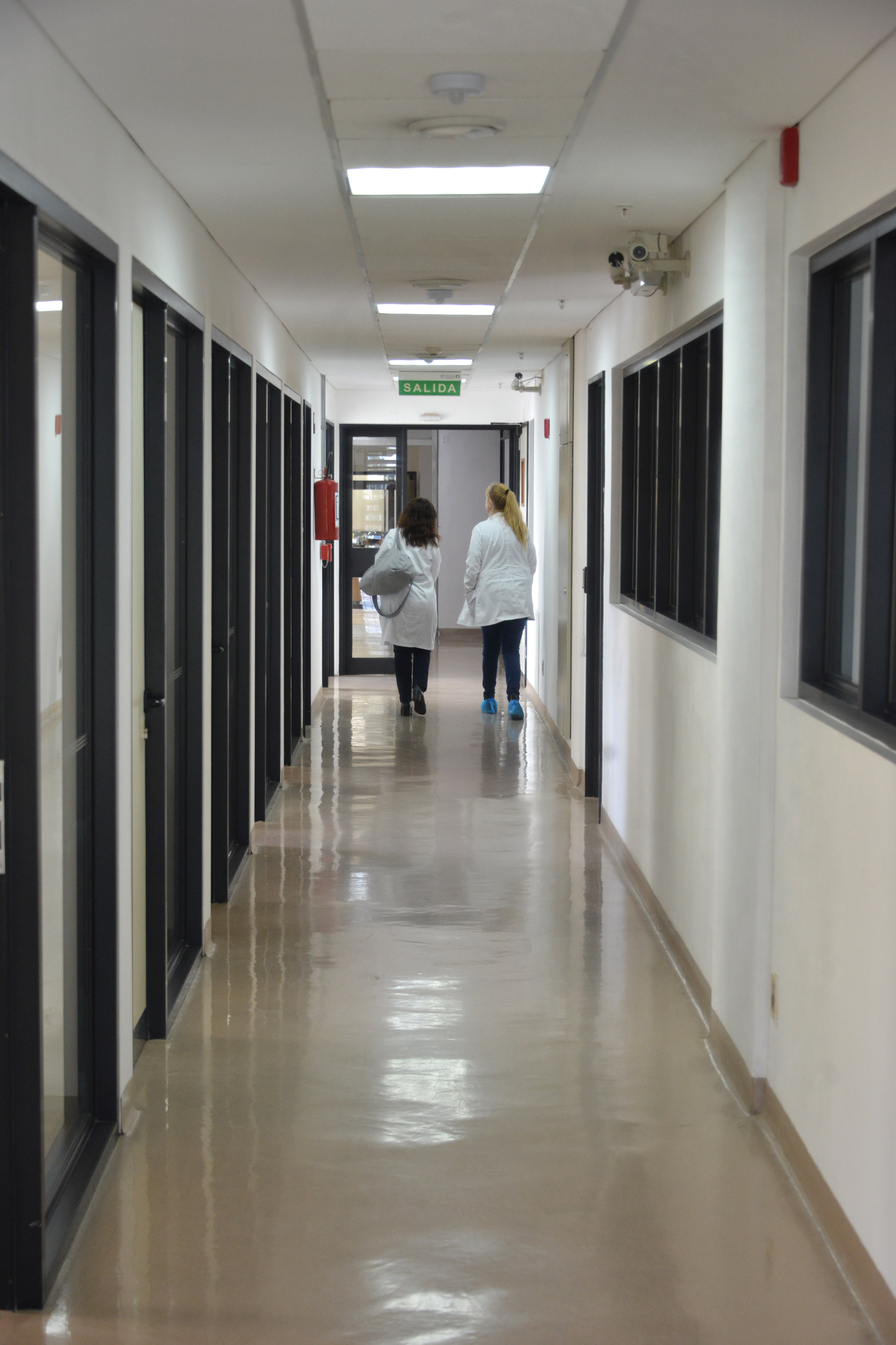 Instalaciones y equipamiento del Centro Uruguayo de Imagenología Molecular (Cudim)