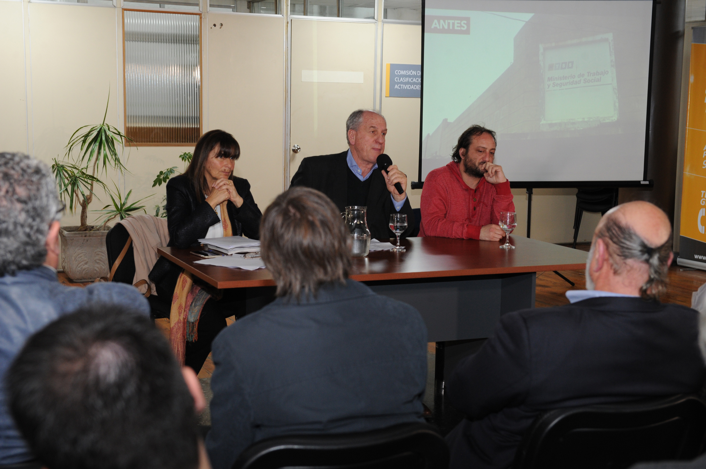 Acto de designación de la sede de la calle 25 de Mayo como Edificio de los Consejos de Salarios