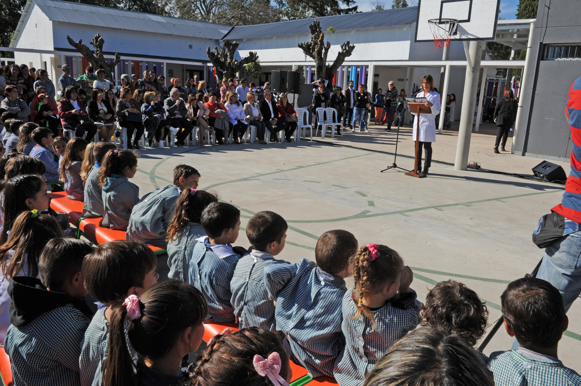 Inauguración de nueva escuela de tiempo completo n.° 17, de Gregorio Aznárez, en Maldonado