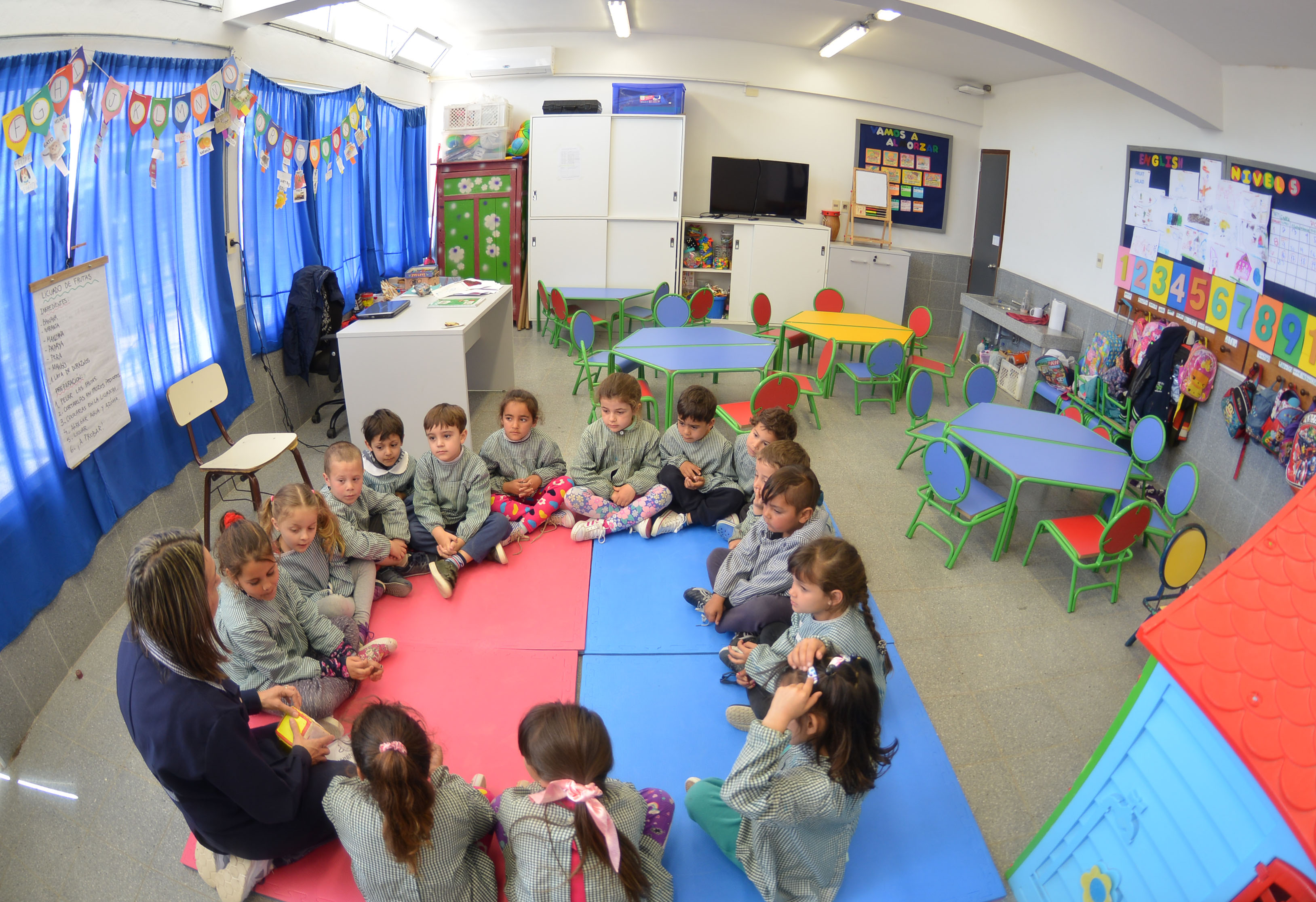 Inauguración de nueva escuela de tiempo completo n.° 17, de Gregorio Aznárez, en Maldonado
