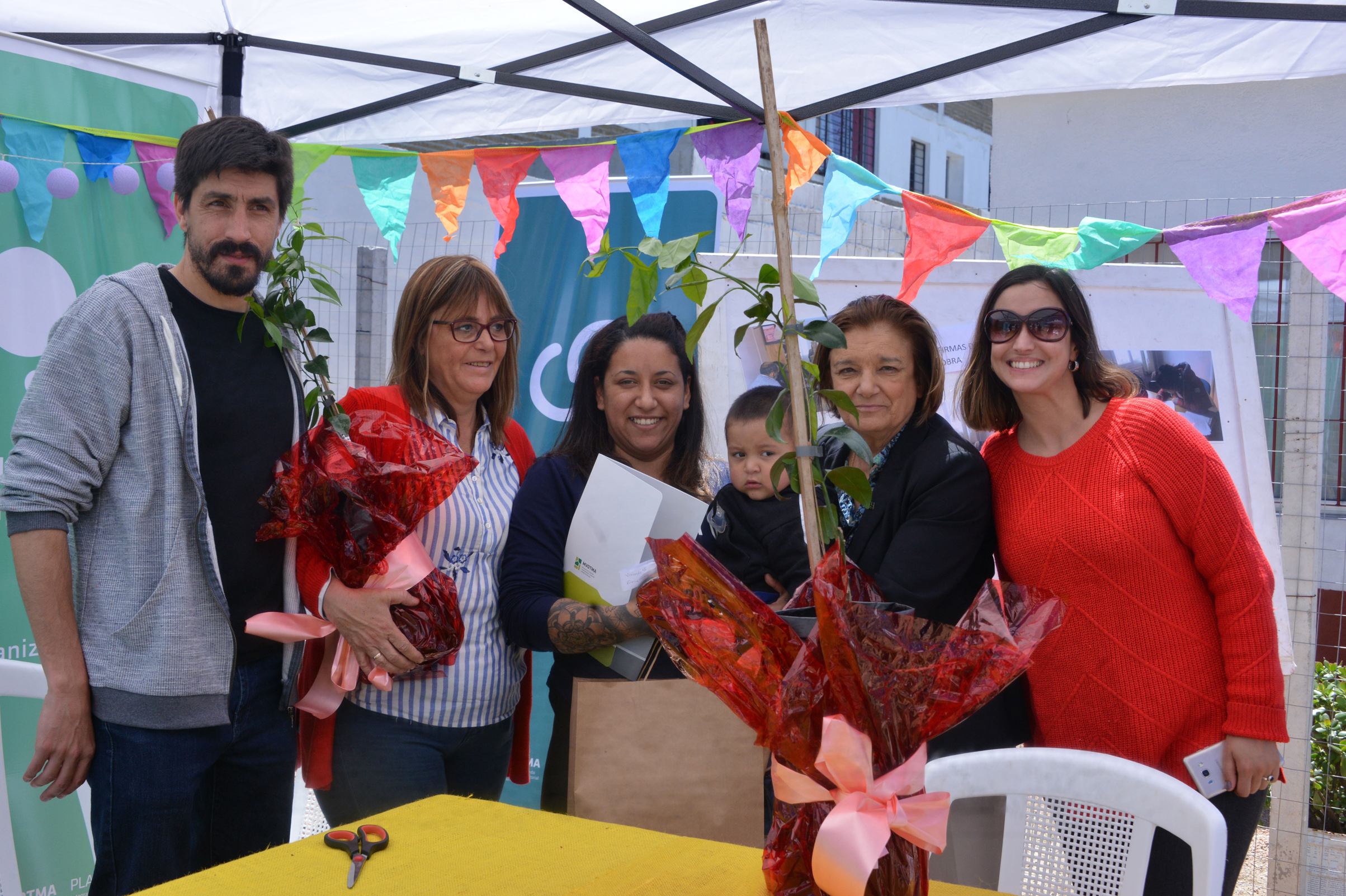 Entrega de viviendas del Plan Juntos en Las Piedras