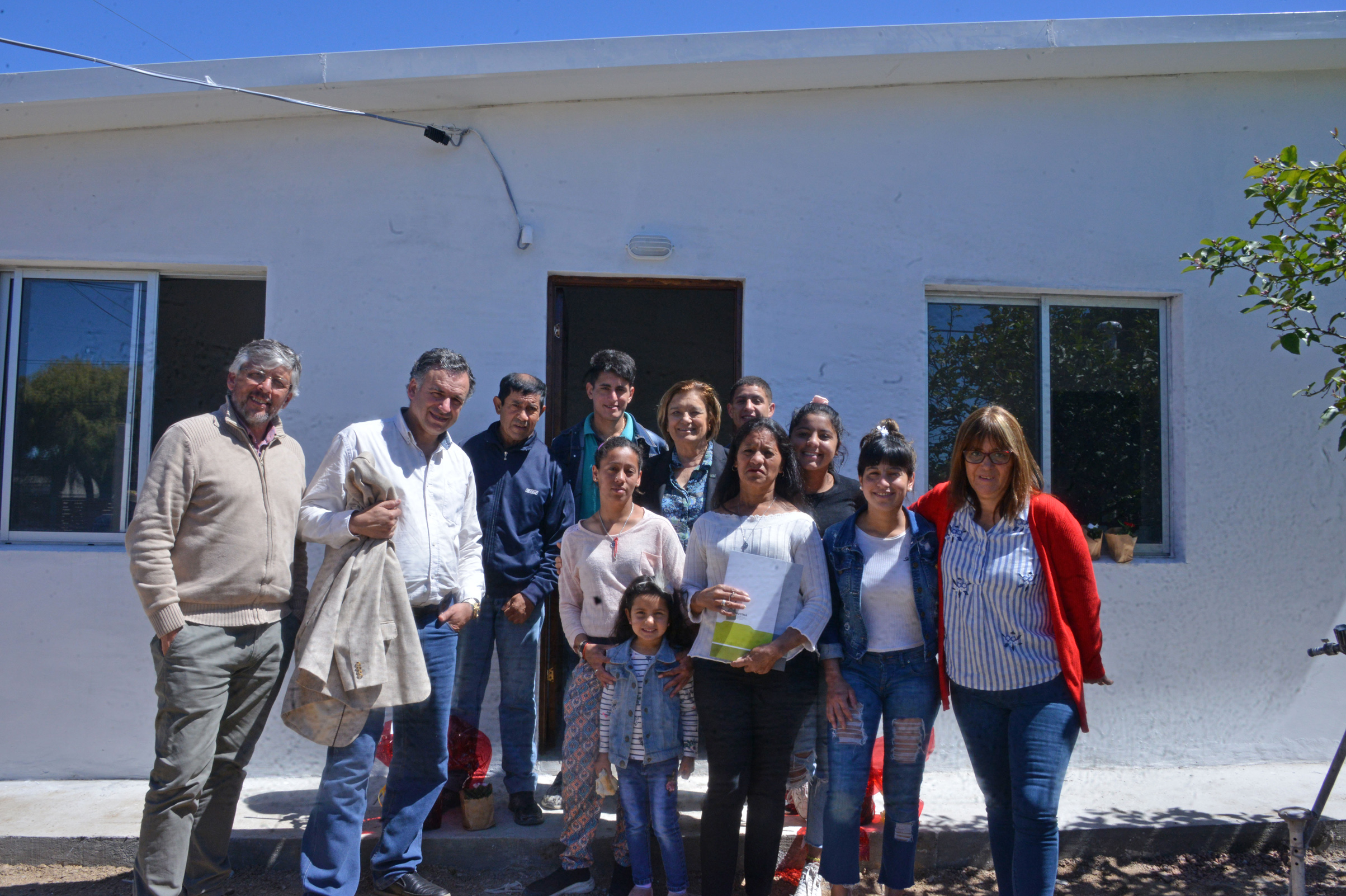 Entrega de viviendas del Plan Juntos en Las Piedras