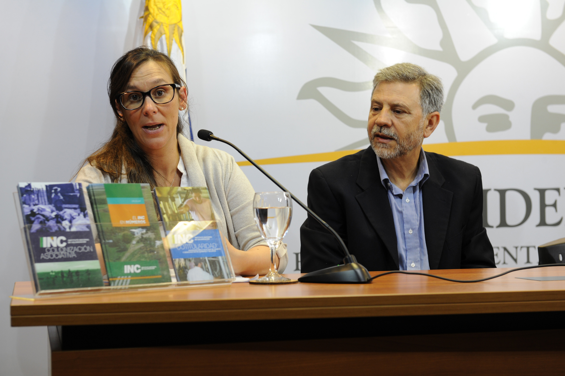 Presentación de visor geográfico de Colonización