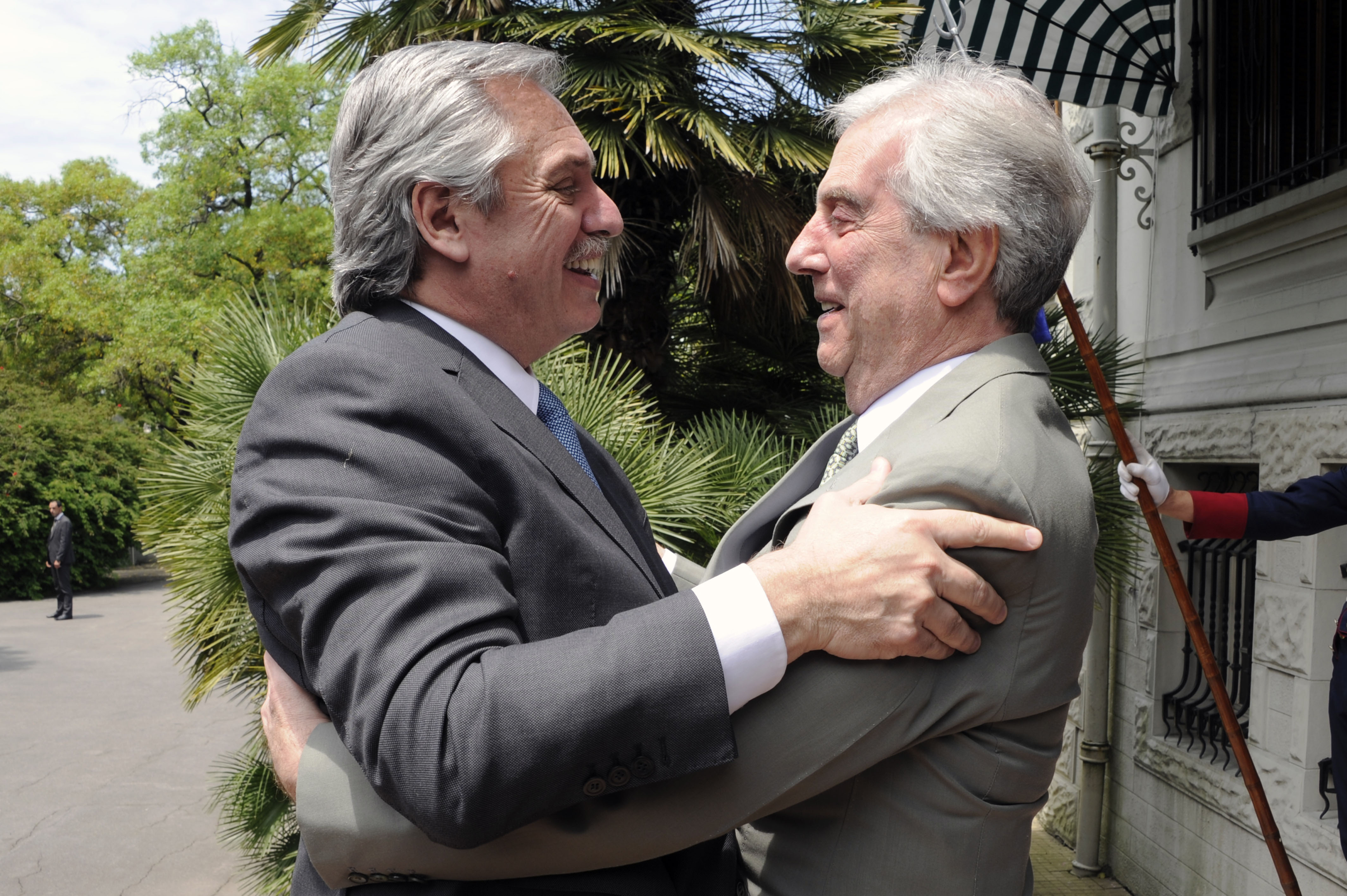 Presidente de la República, Tabaré Vázquez, recibe al mandatario electo de Argentina, Alberto Fernández