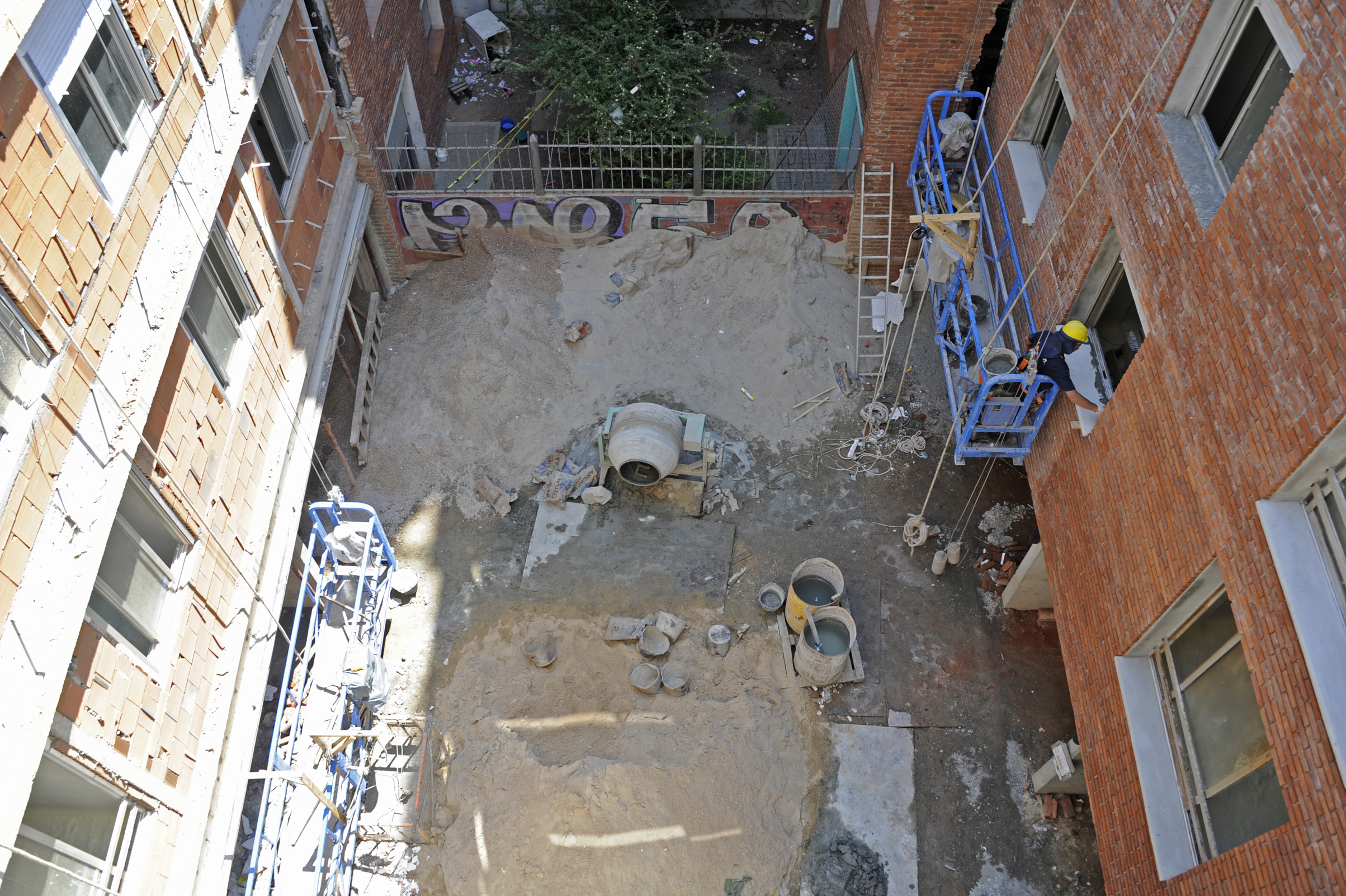 Obras en edificio en Las Piedras