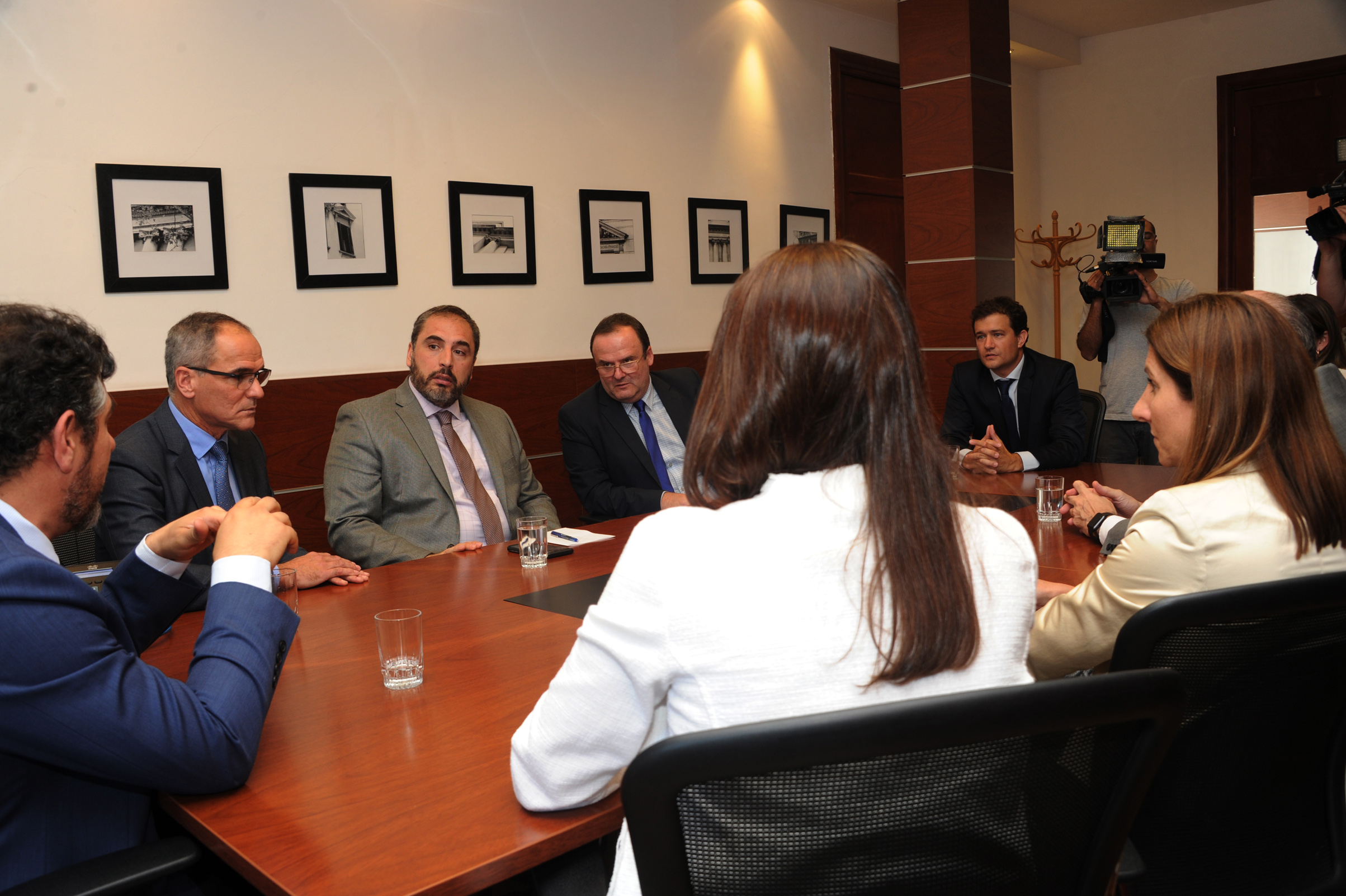 Ministro (i) de Economía, Pablo Ferreri, encabezó firma de extensión del contrato de Pepsico en Zona Franca de Colonia