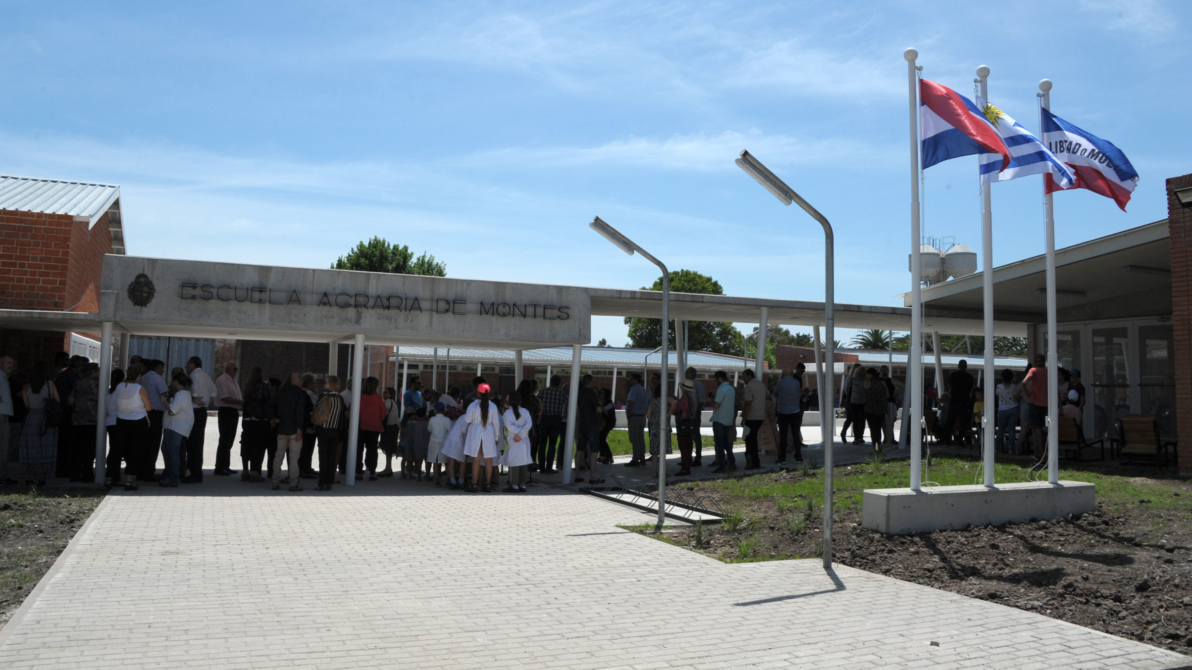 Inauguración de Escuela Agraria de Montes, Canelones