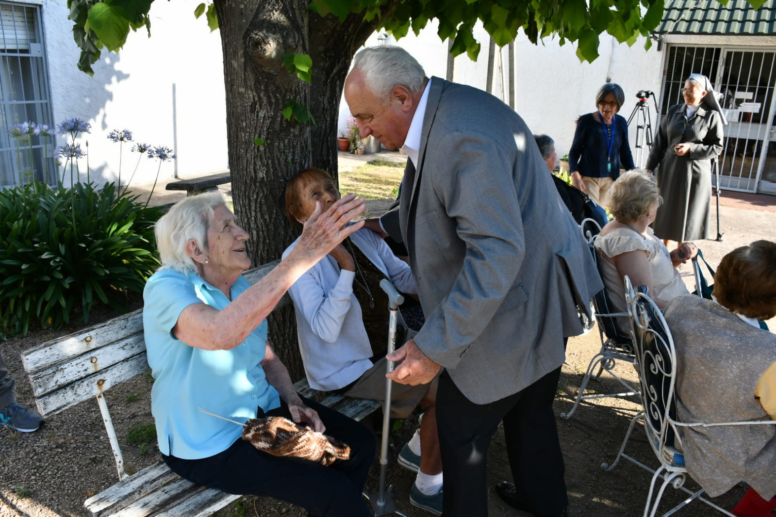 Víctor Rossi en hogar San Vicente de Paul, en Las Piedras