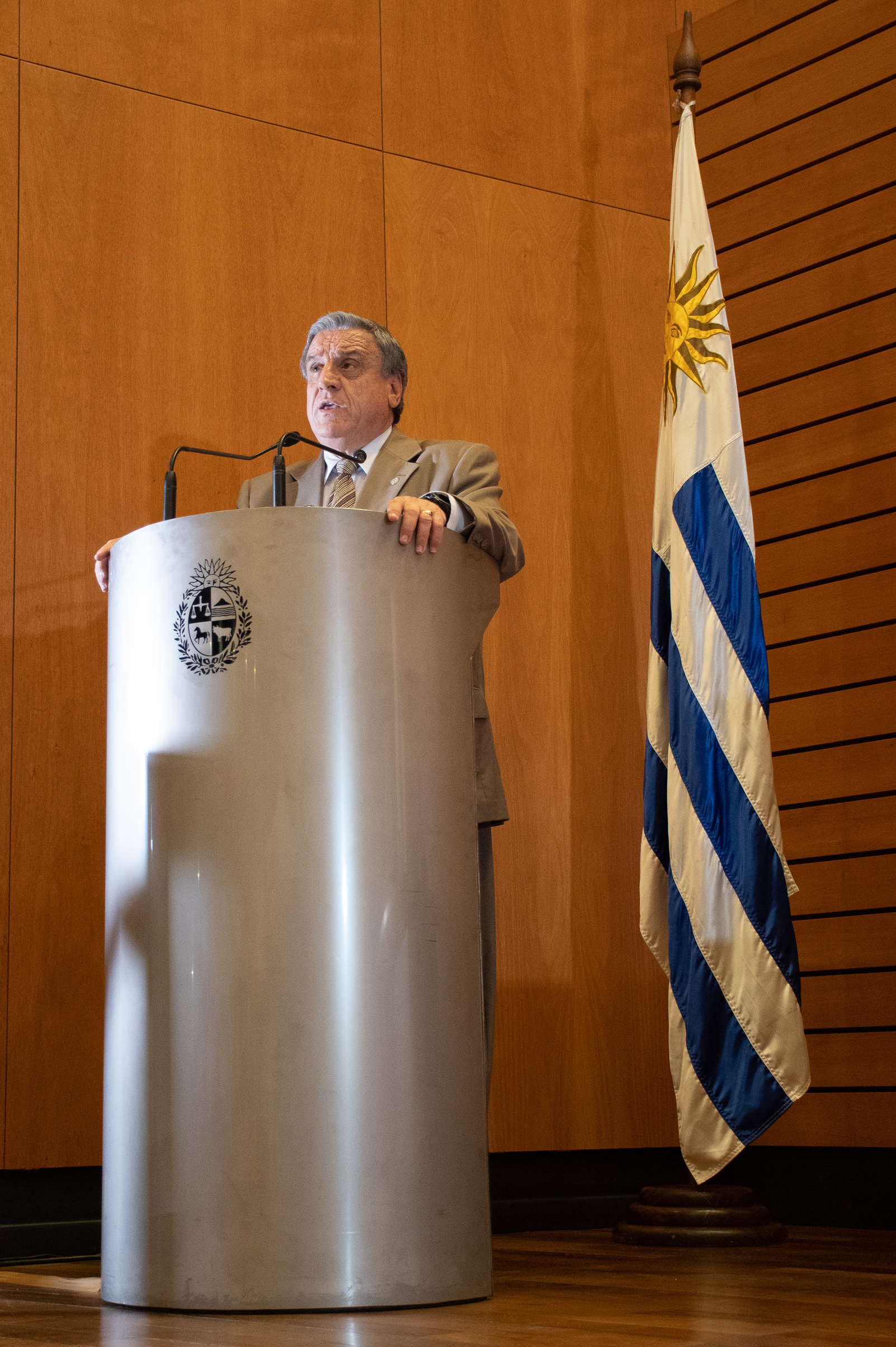 Director de ONSC, Albero Scavarelli, haciendo uso de la palabra