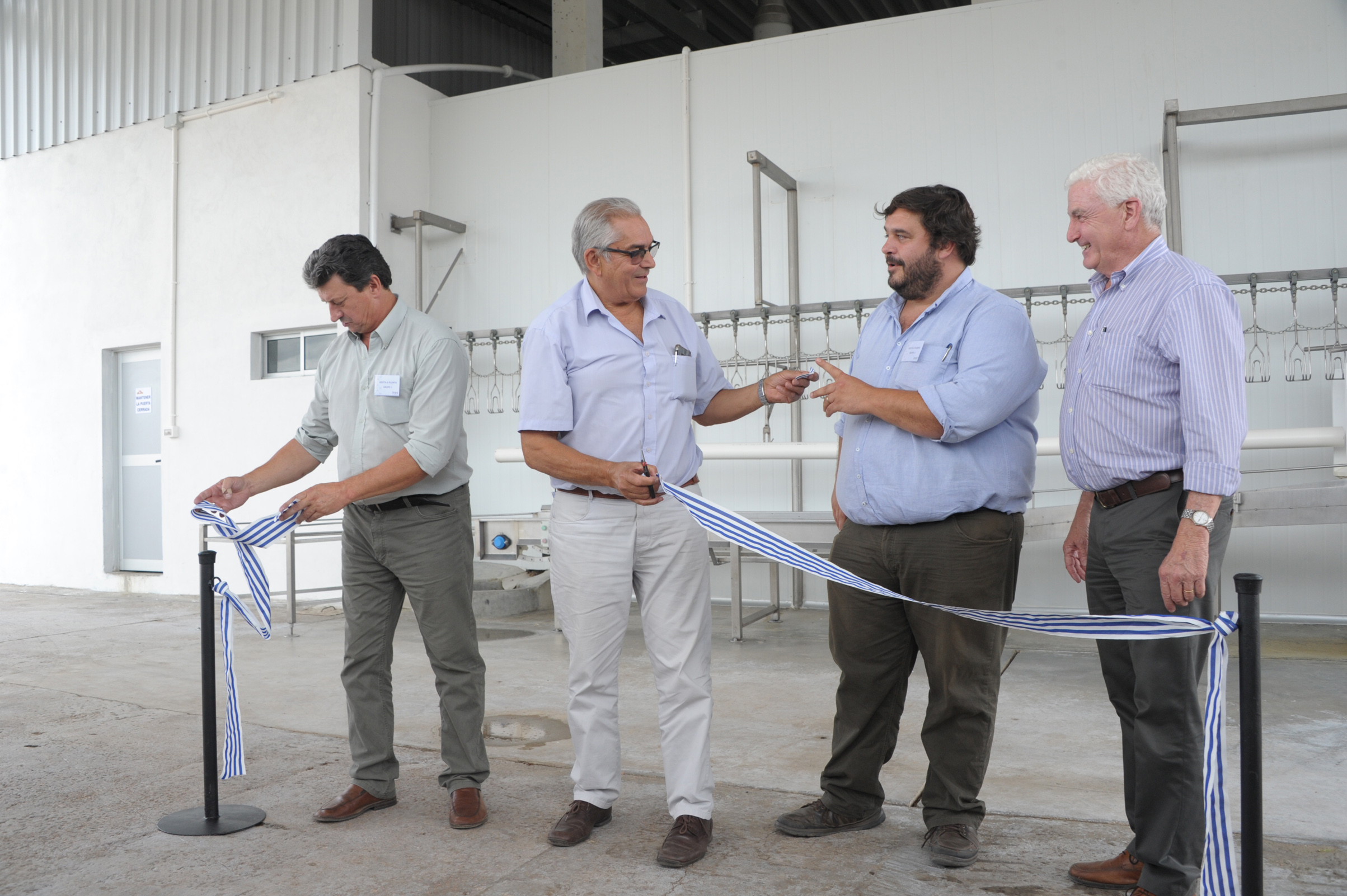 Presentación del Sistema de Control de Faena Aviar