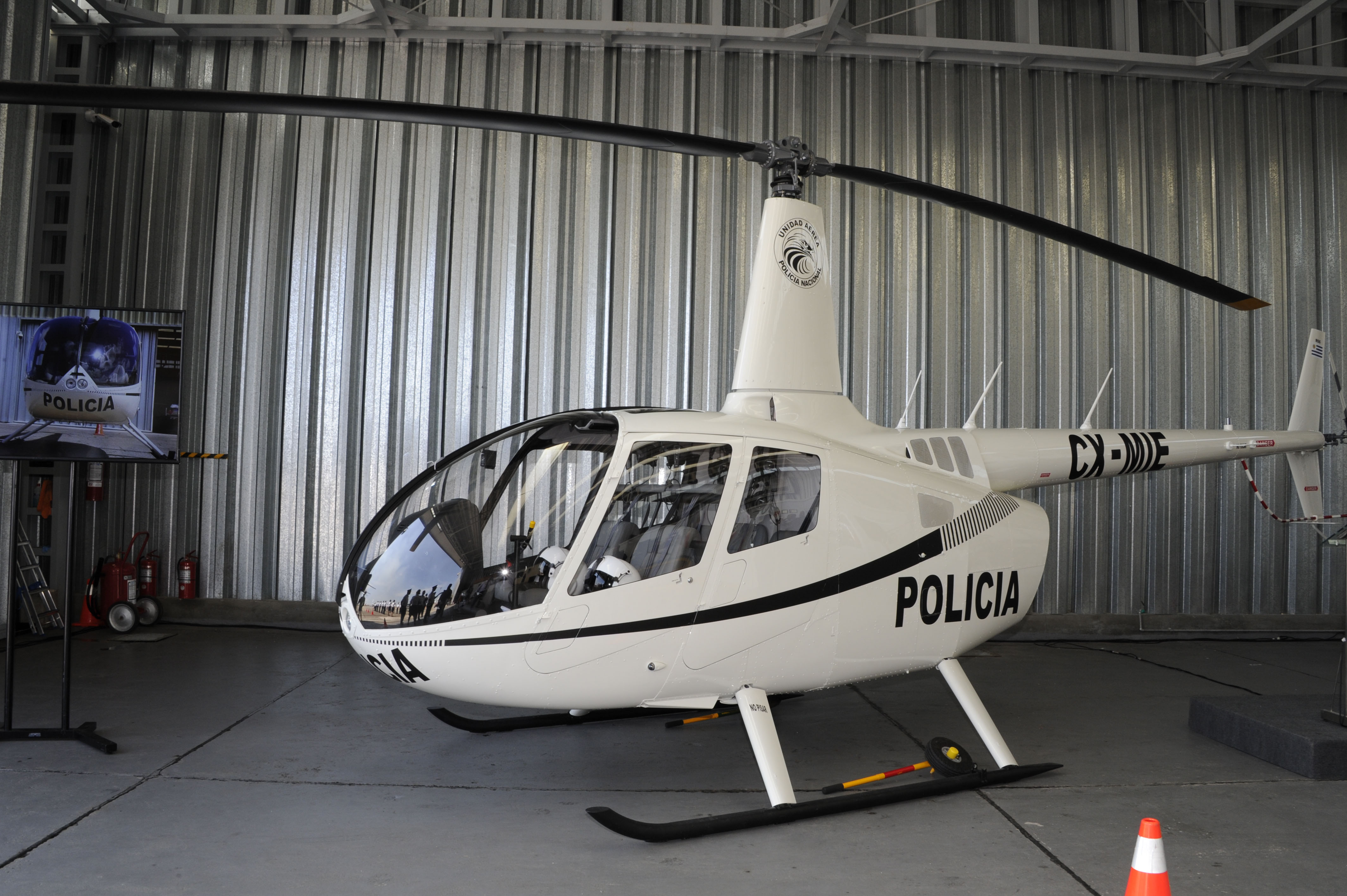 Presentación del cuarto helicóptero de la Dirección General de Aviación de la Policía Nacional