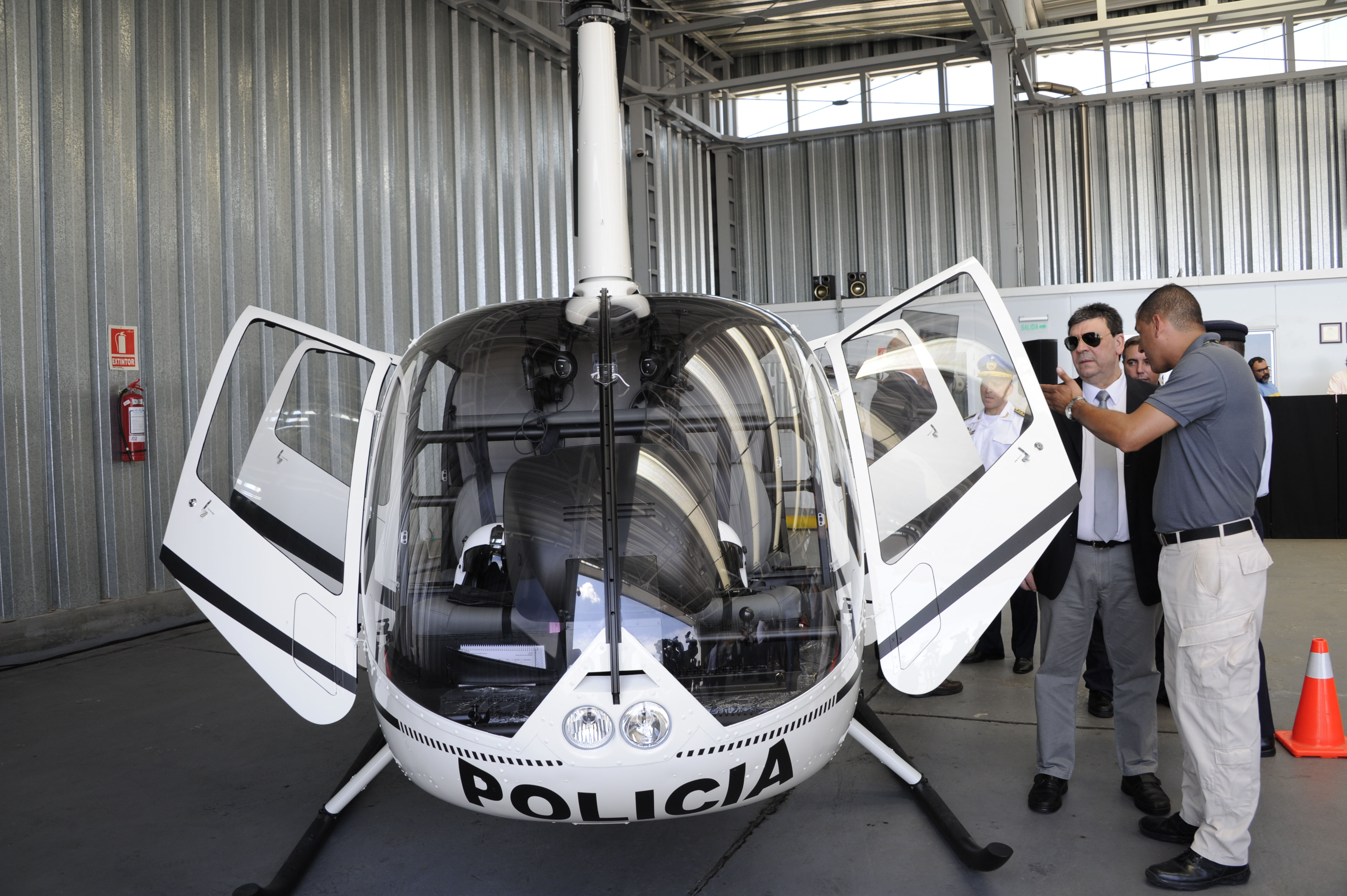 Presentación del cuarto helicóptero de la Dirección General de Aviación de la Policía Nacional