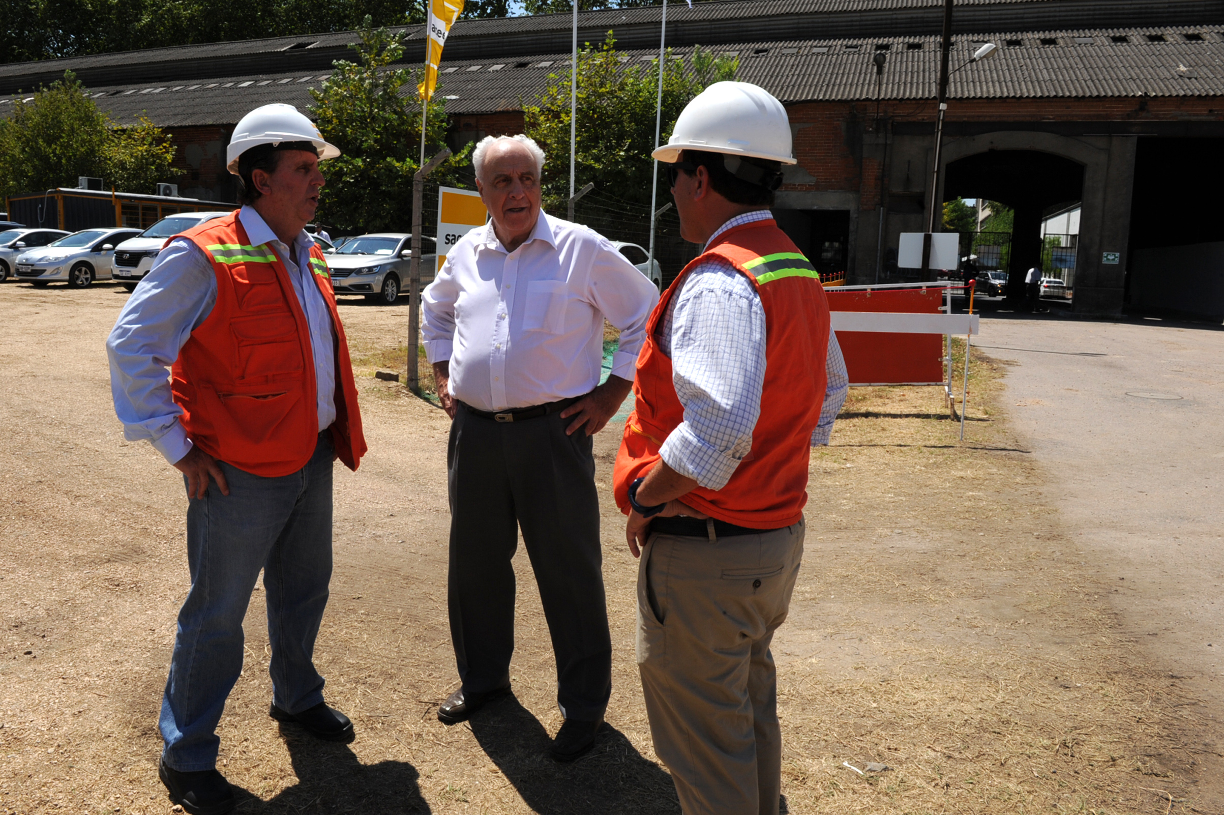 Obras en la terminal fluvio-marítima, puerto de Montevideo