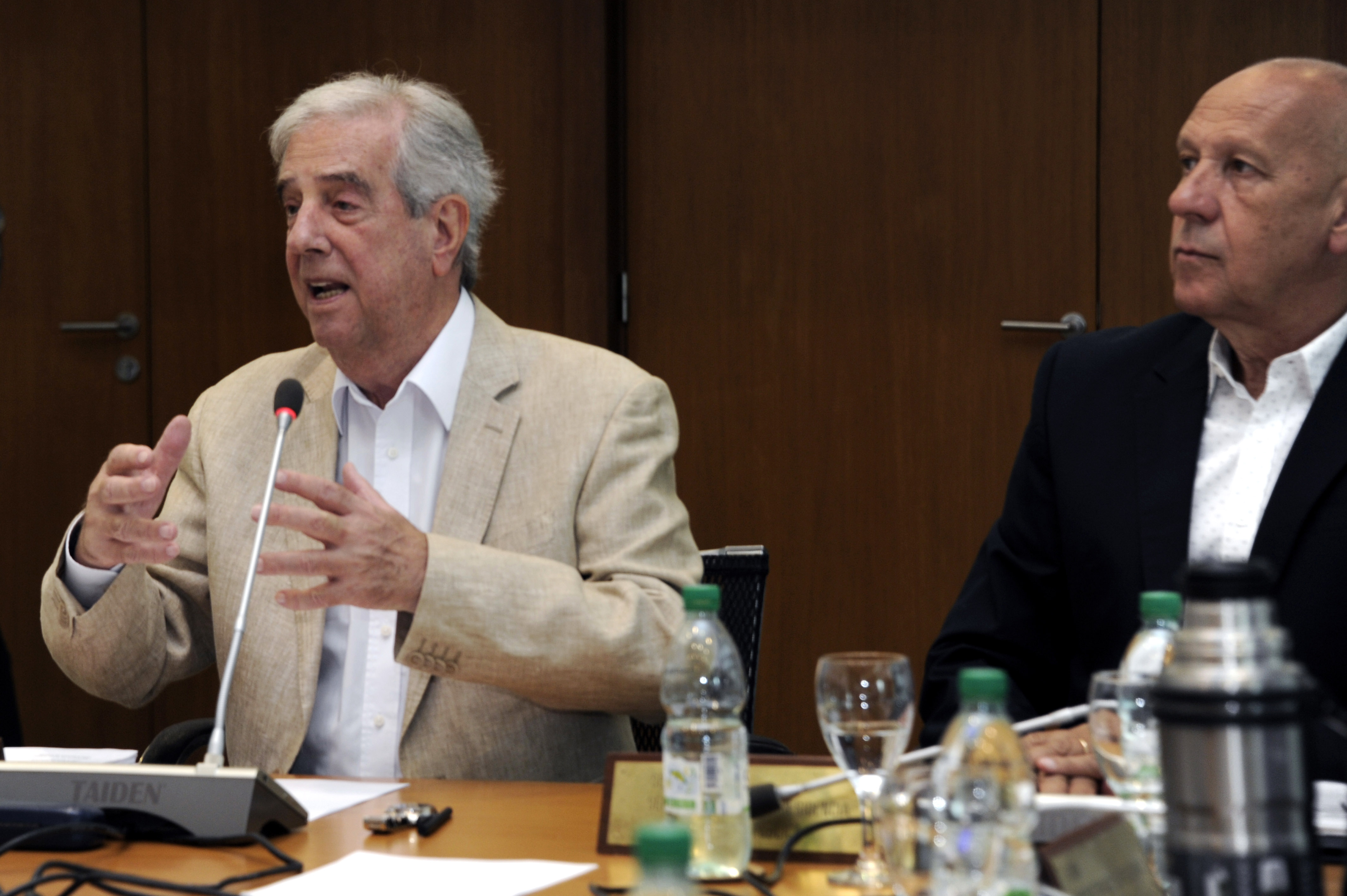 Presidente Tabaré Vázquez junto a Miguel Ángel Toma