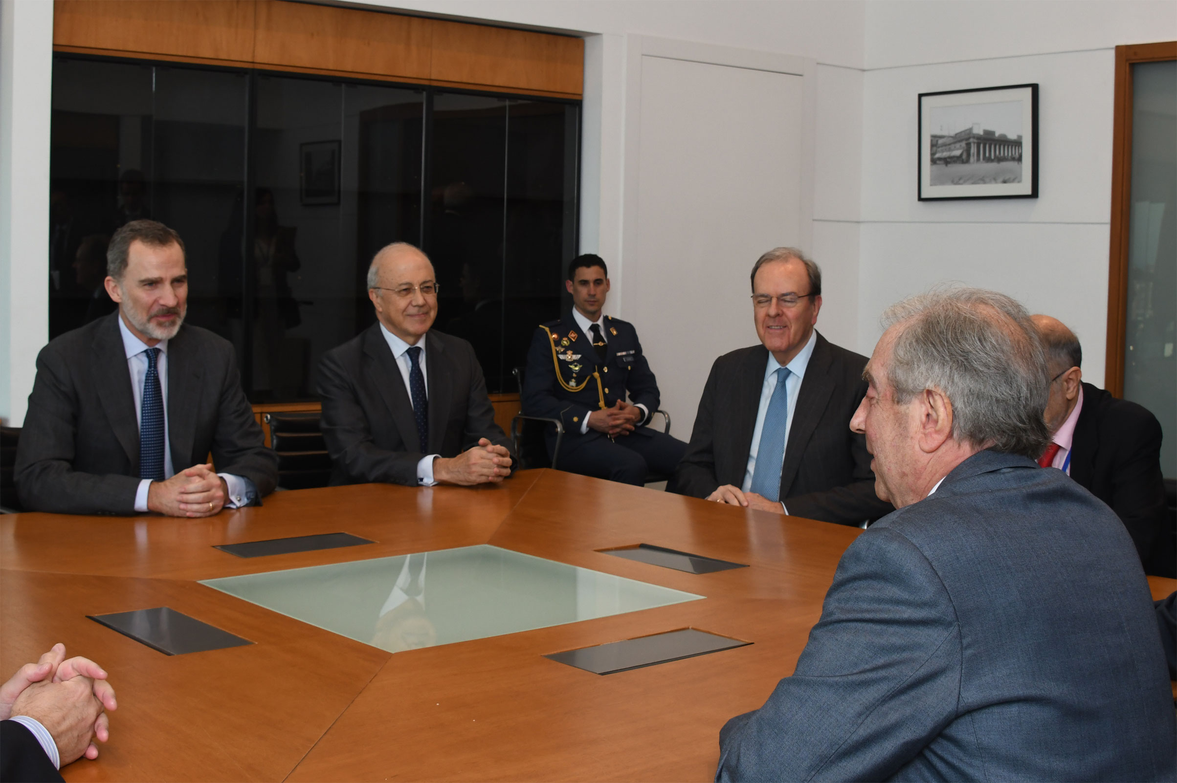 Presidente Vázquez recibió en audiencia al rey Felipe VI de España y la delegación que lo acompaña