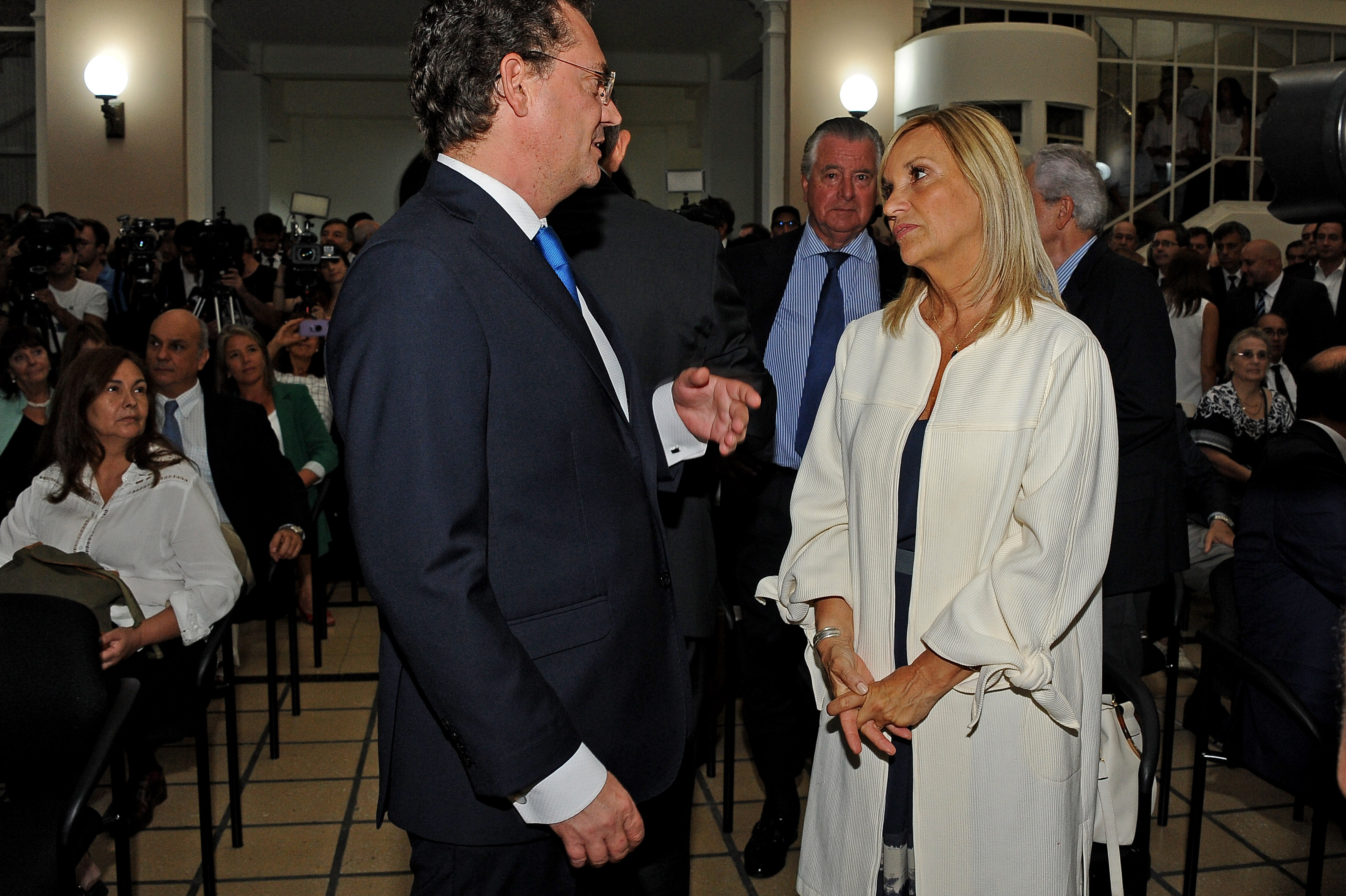 Acto de asunción de la ministra de Economía y Finanzas, Azucena Arbeleche