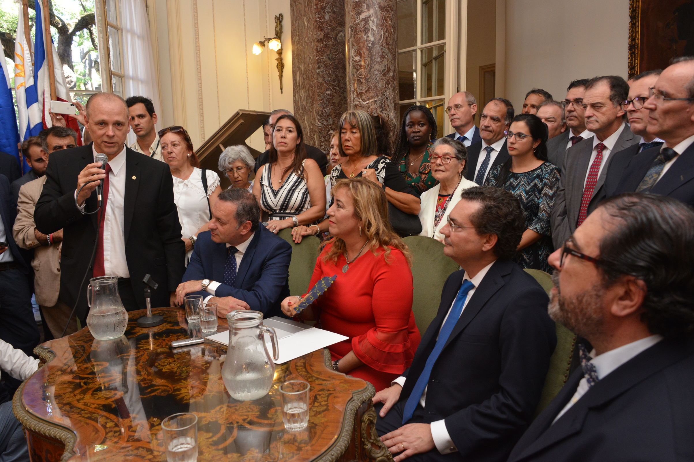 Asunción de autoridades del Ministerio de Vivienda