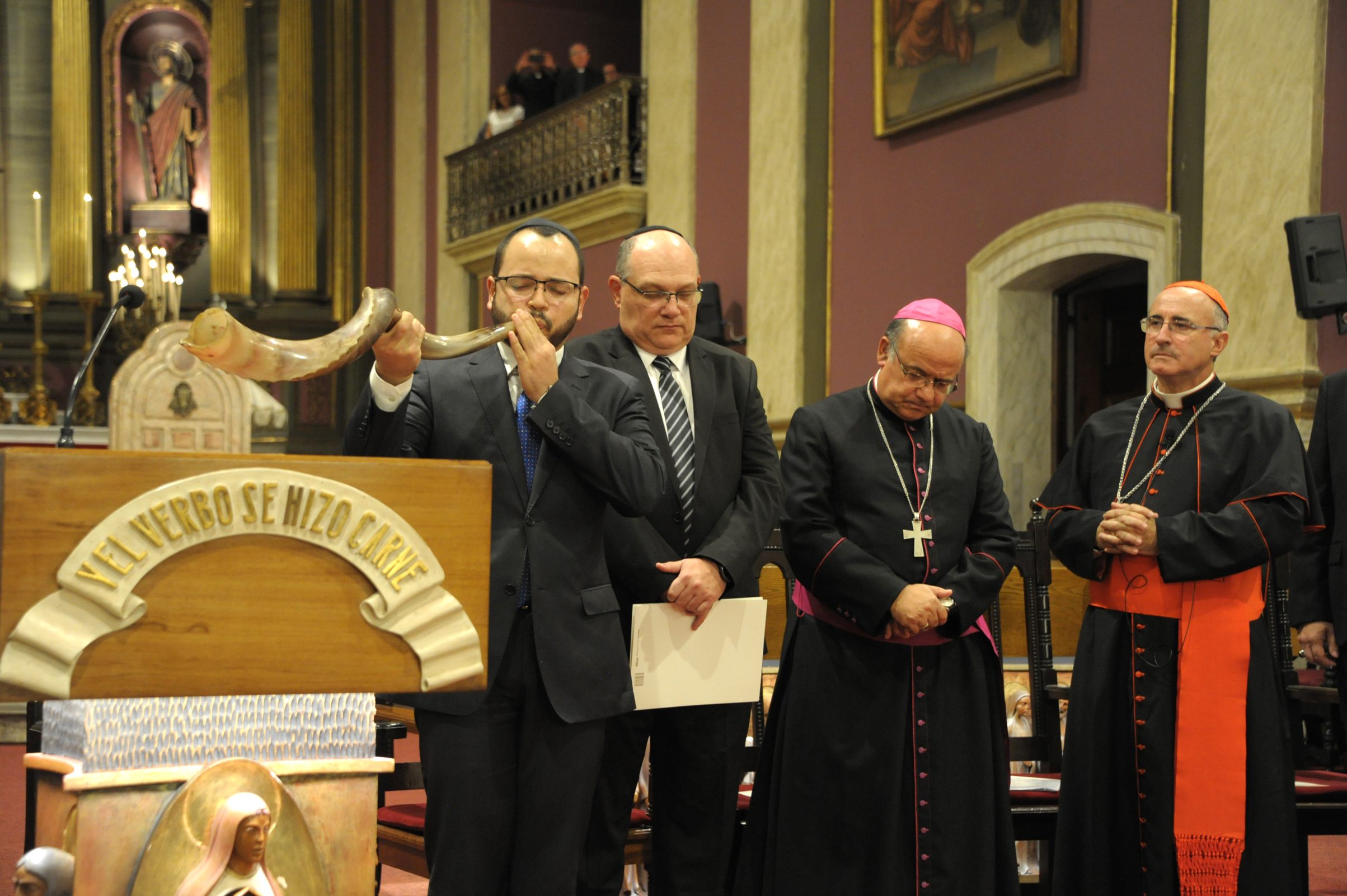 Ceremonia "Oración interreligiosa por la patria"