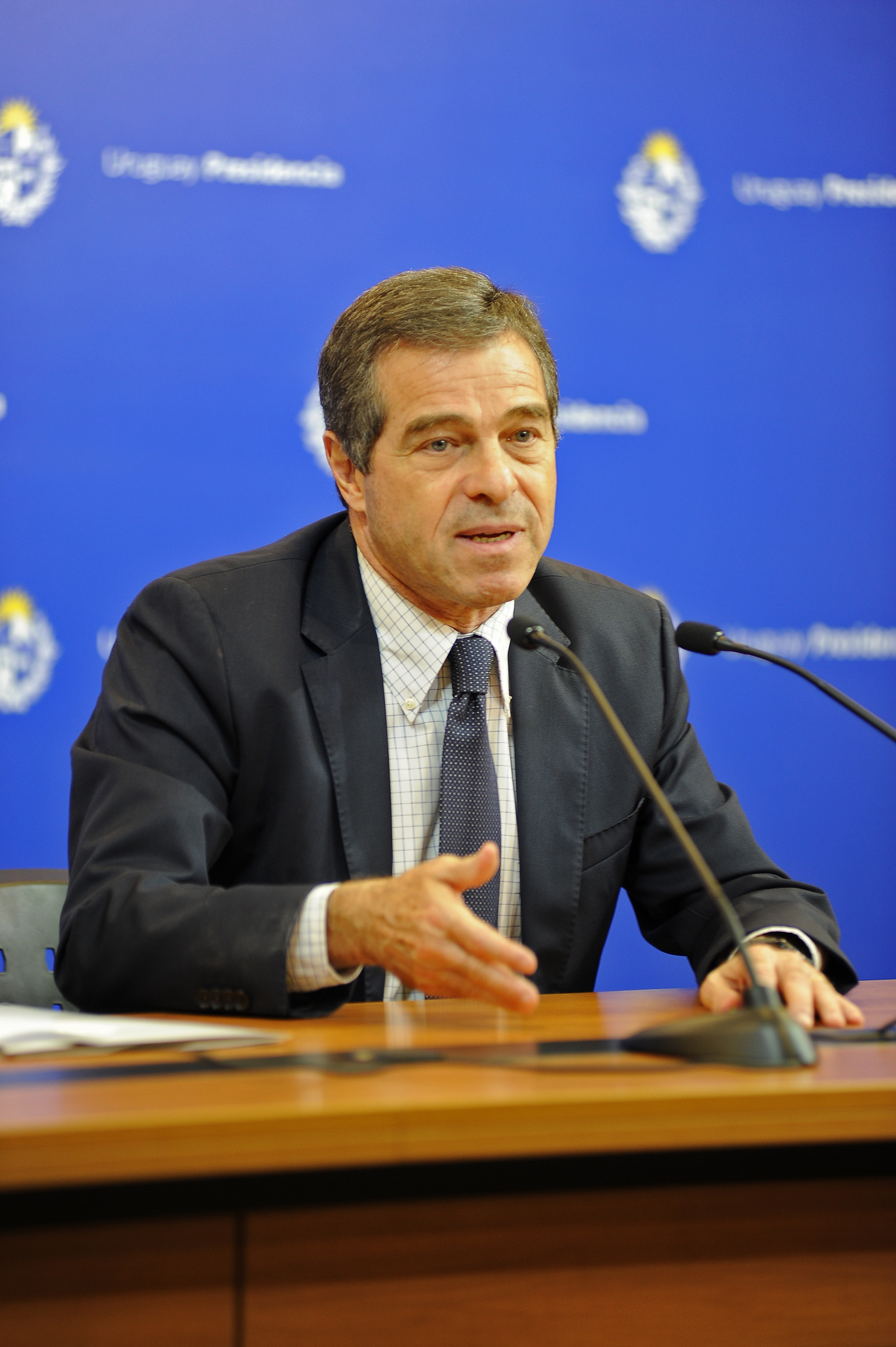 Canciller Ernesto Talvi en conferencia de prensa