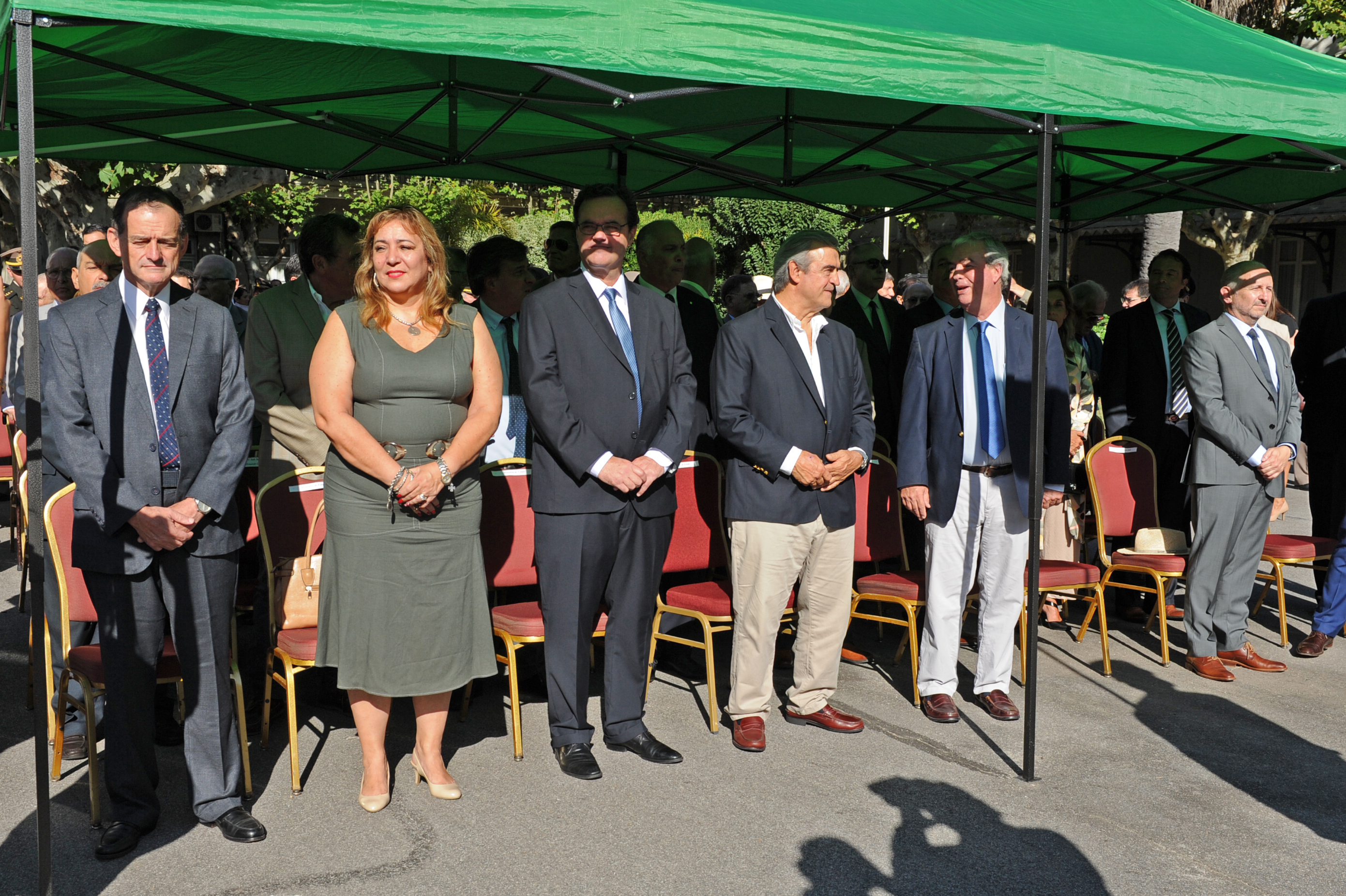 Autoridades del Gobierno presentes en el acto de asunción del comandante en jefe del Ejército, Gerardo Fregossi