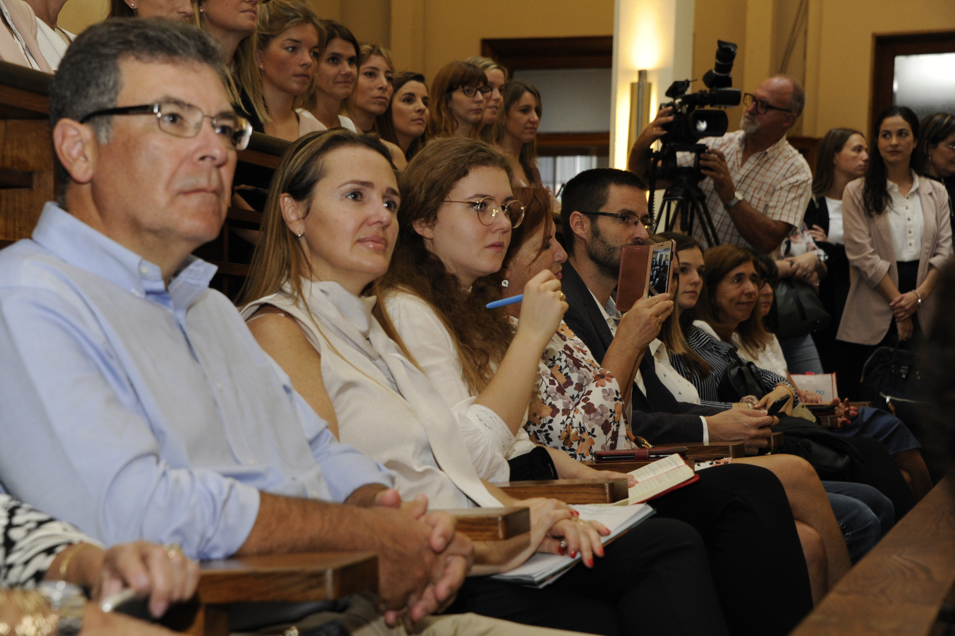 Toque de Campana por la Igualdad de Género (Ring the Bell), evento realizado en la Bolsa de Valores de Montevideo