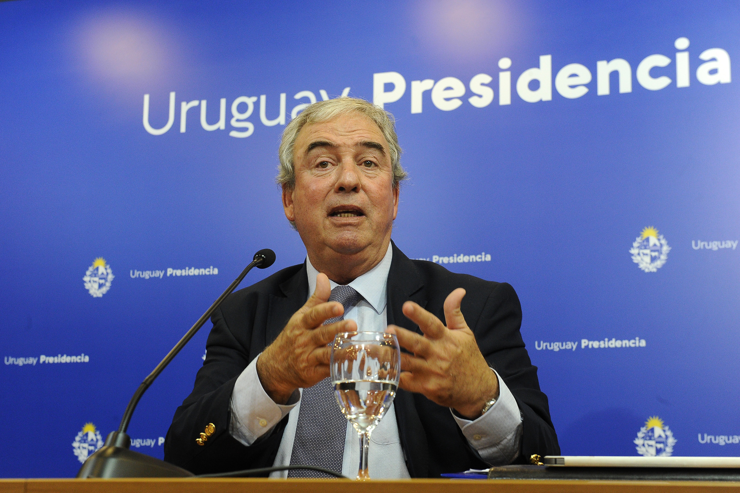 Ministro de Transporte y Obras Públicas, Luis Alberto Heber