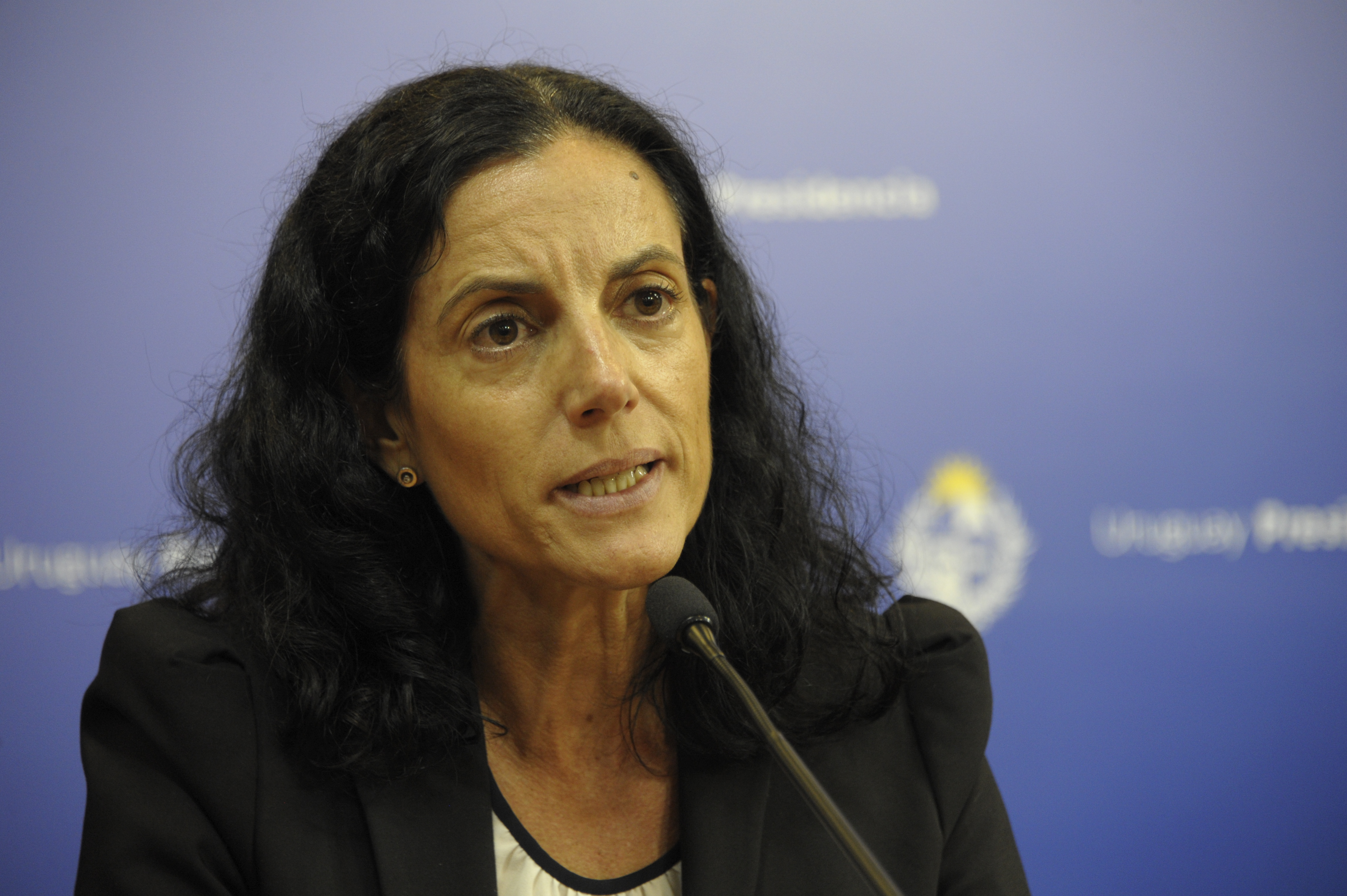 Ministra Azucena Arbeleche